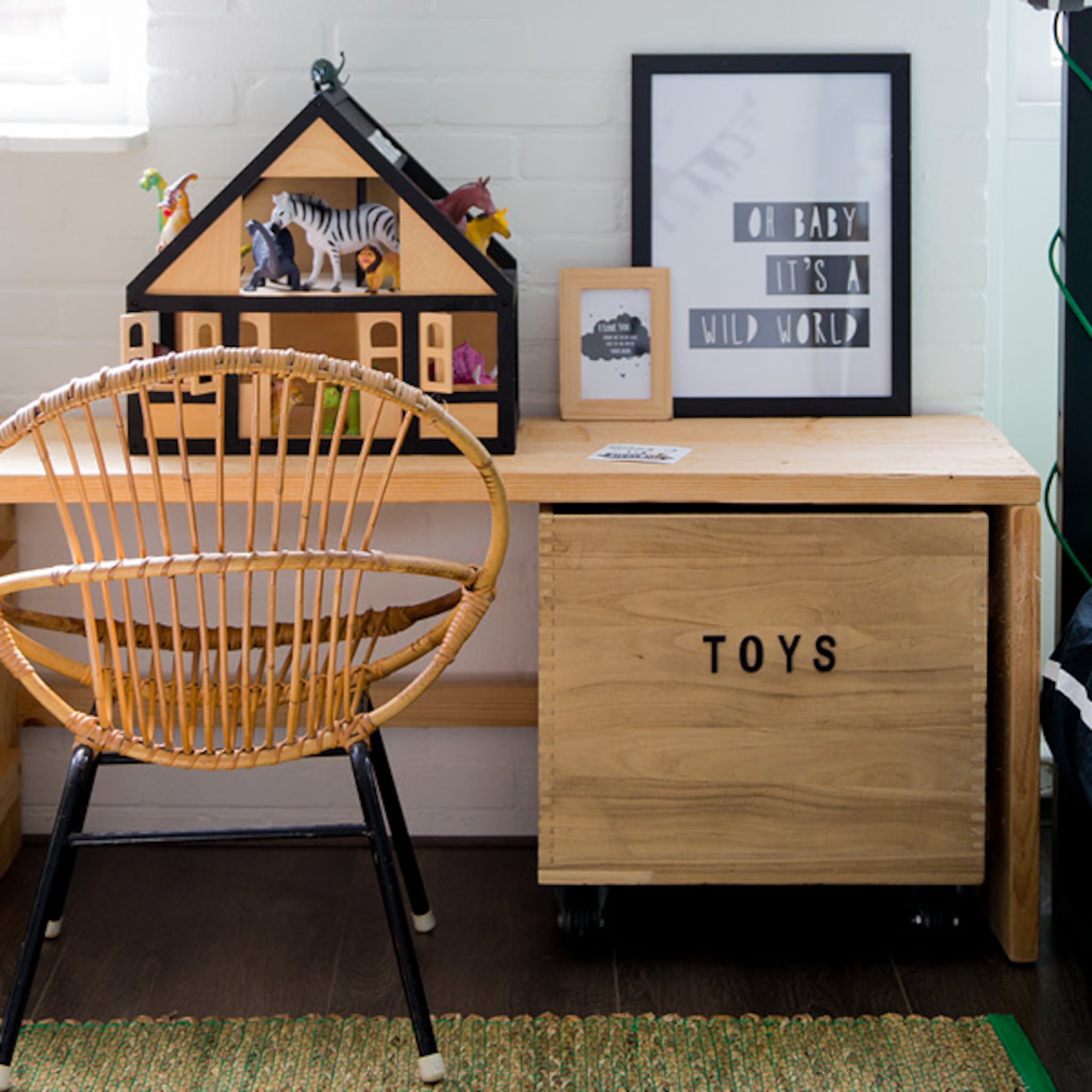 kinderkamer inspiratie van een oud poppenhuis maakte ik een dierenhotel