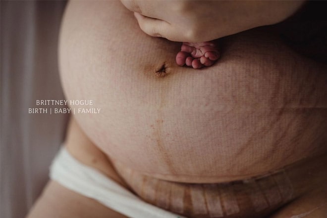 20x de allermooiste geboortefoto’s van 2020 Brittney Hogue van Brittney Hogue Birth, Baby, Family