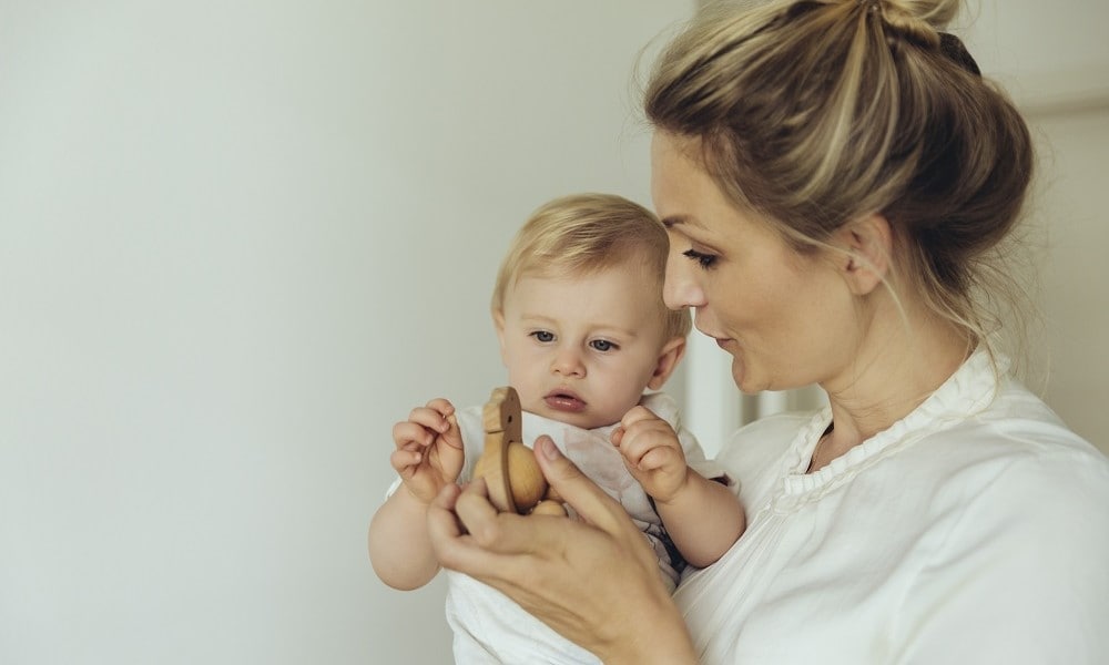 Koetsjiekoe! Volgens onderzoek praten mensen over de hele wereld op dezelfde manier tegen baby’s Ouders van Nu Redactie