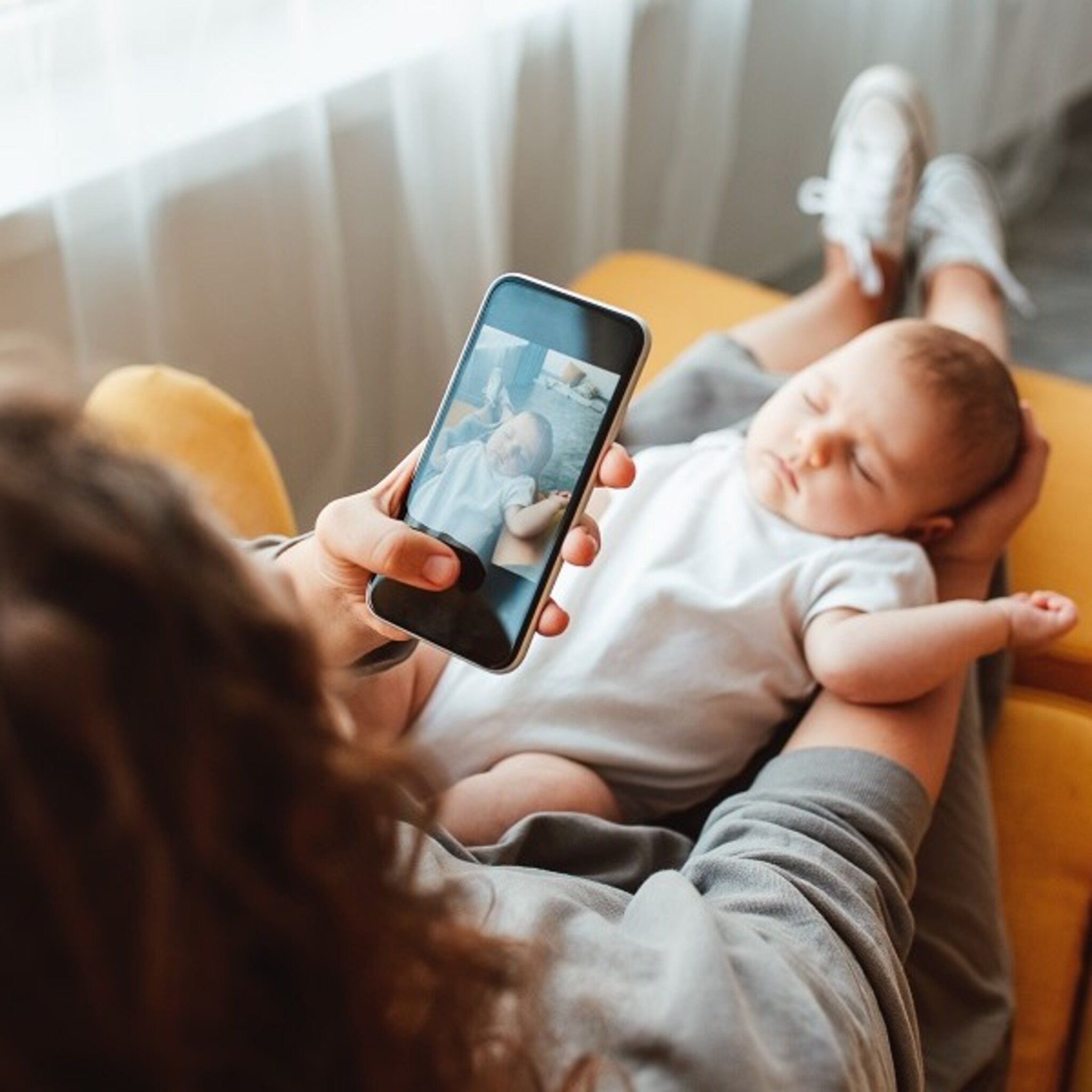 hallo contact turen op een smartphone verslechtert de band met je kind