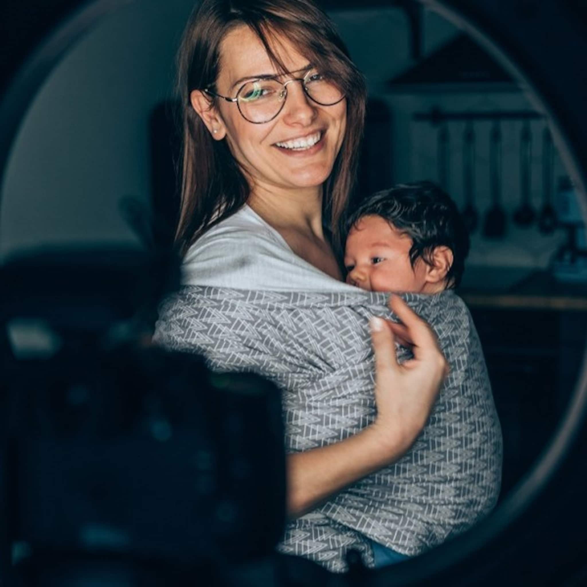 momfluencers bieden herkenning in de onzekerheid van jonge ouders zit het verdienmodel