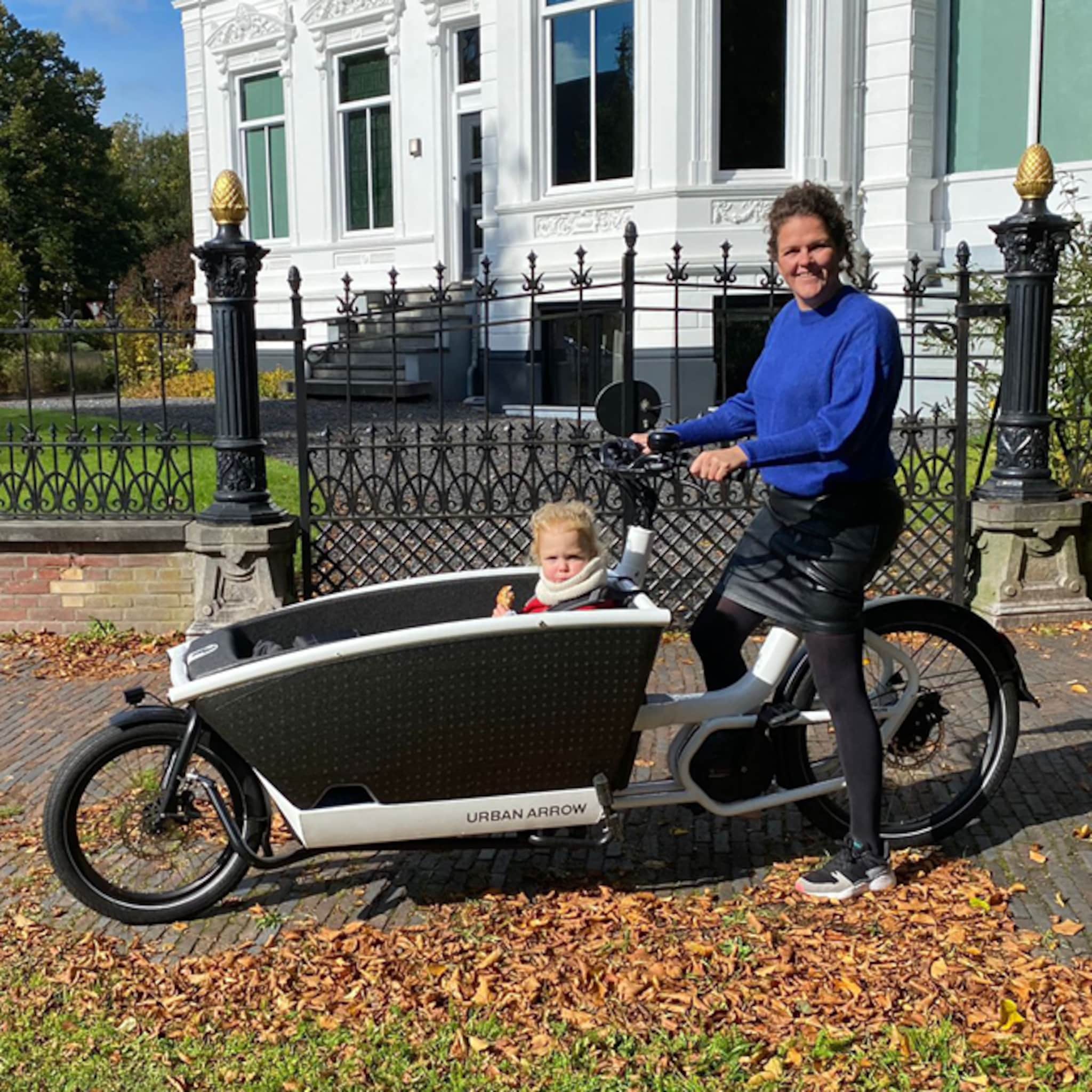 getest urban arrow family performance plus bakfiets