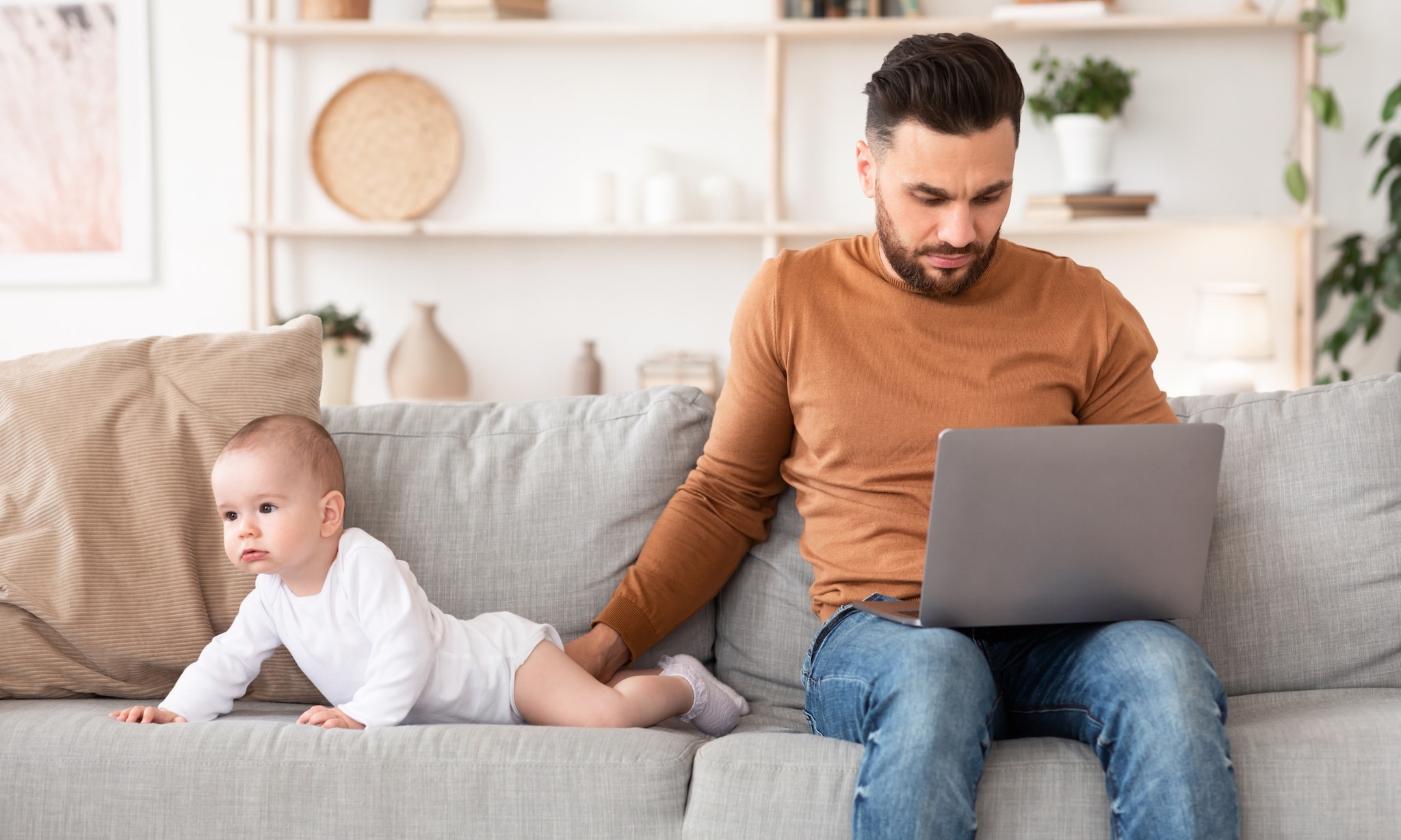Hoe pak je het aan als het kinderdagverblijf geen optie is? Getty Images