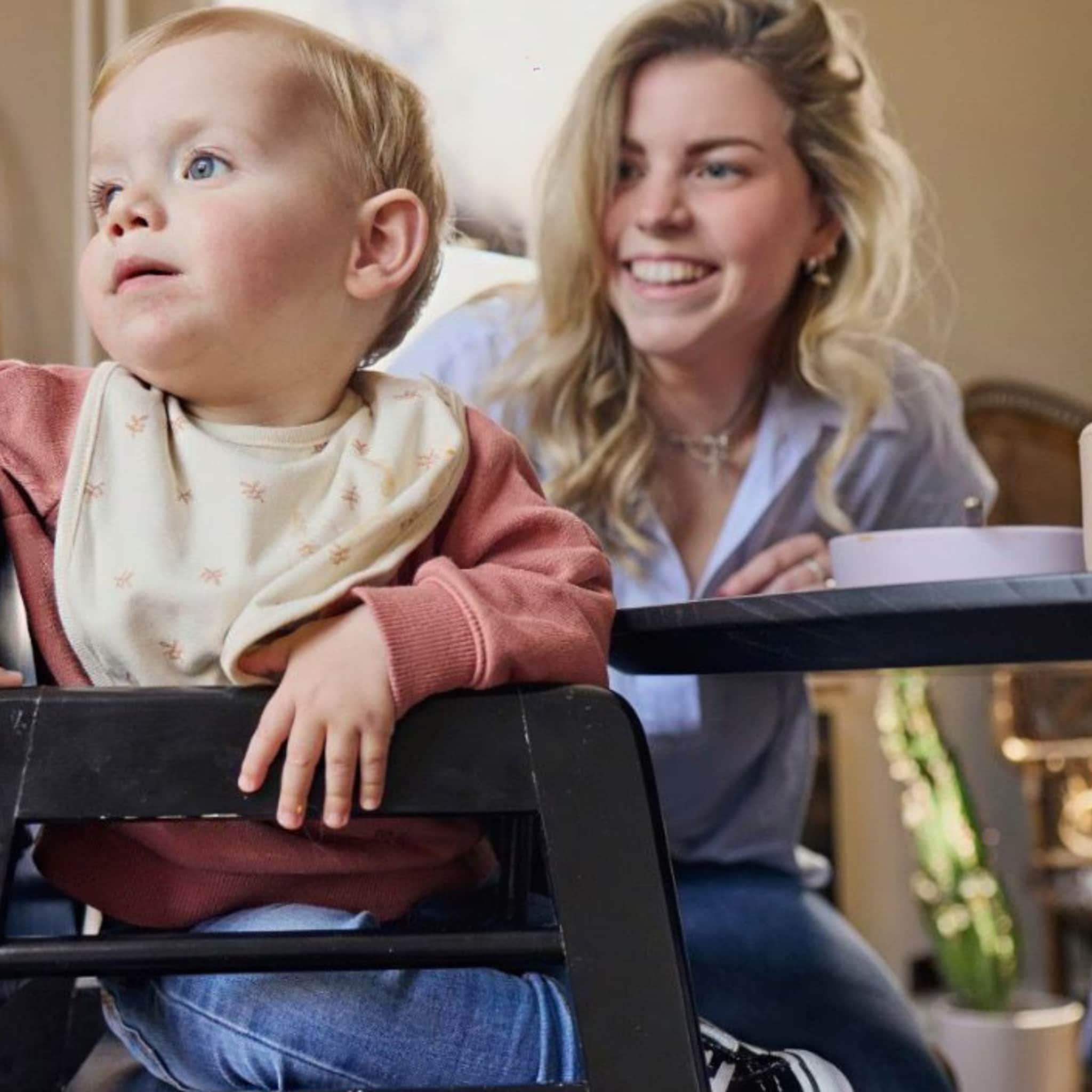 dit is waarom danique koos voor een dubbele achternaam voor haar kind