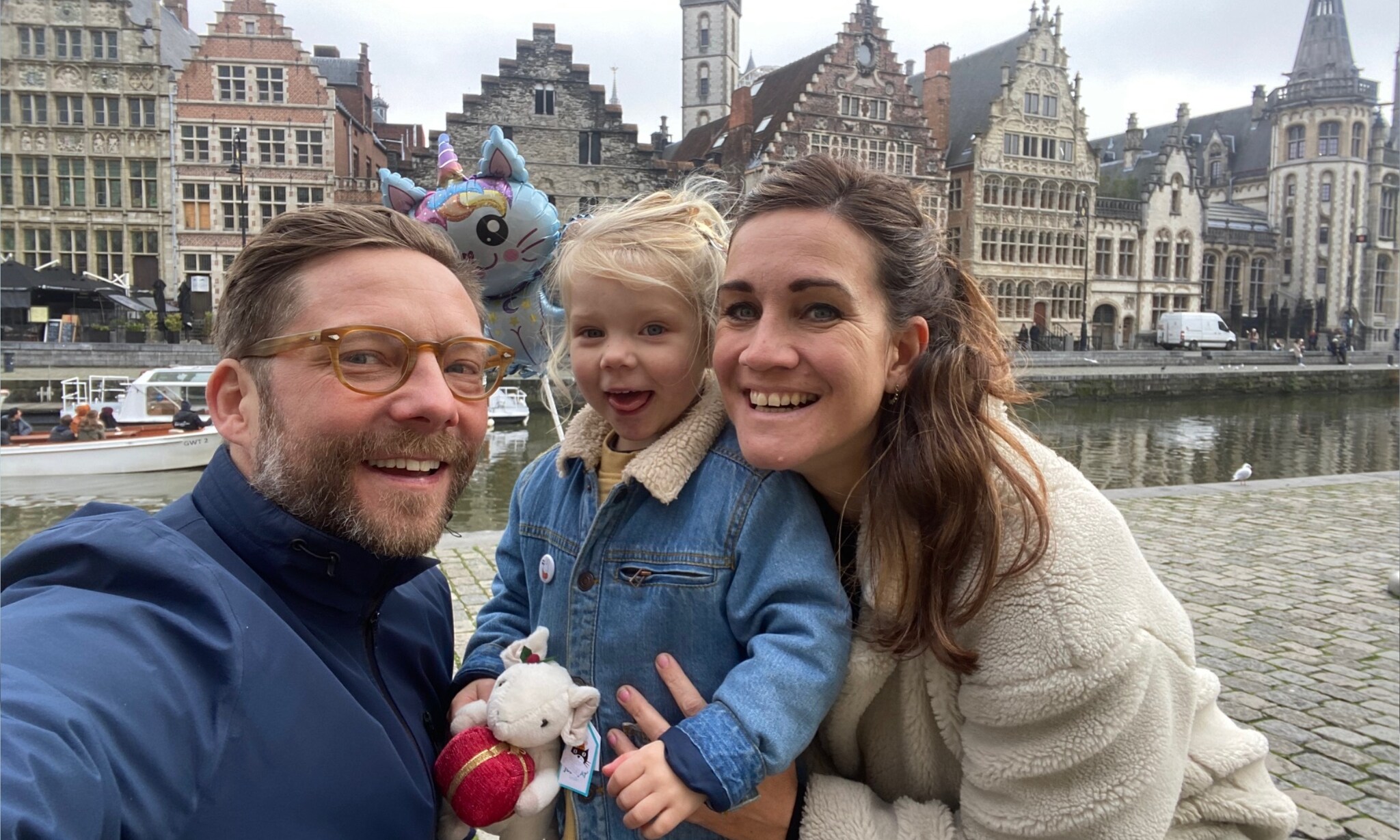 Hester Assen en gezin ivf-verlof - Het gezin van Hester Assen combineerde de ivf-behandeling in Gent met een bezoek aan het centrum
