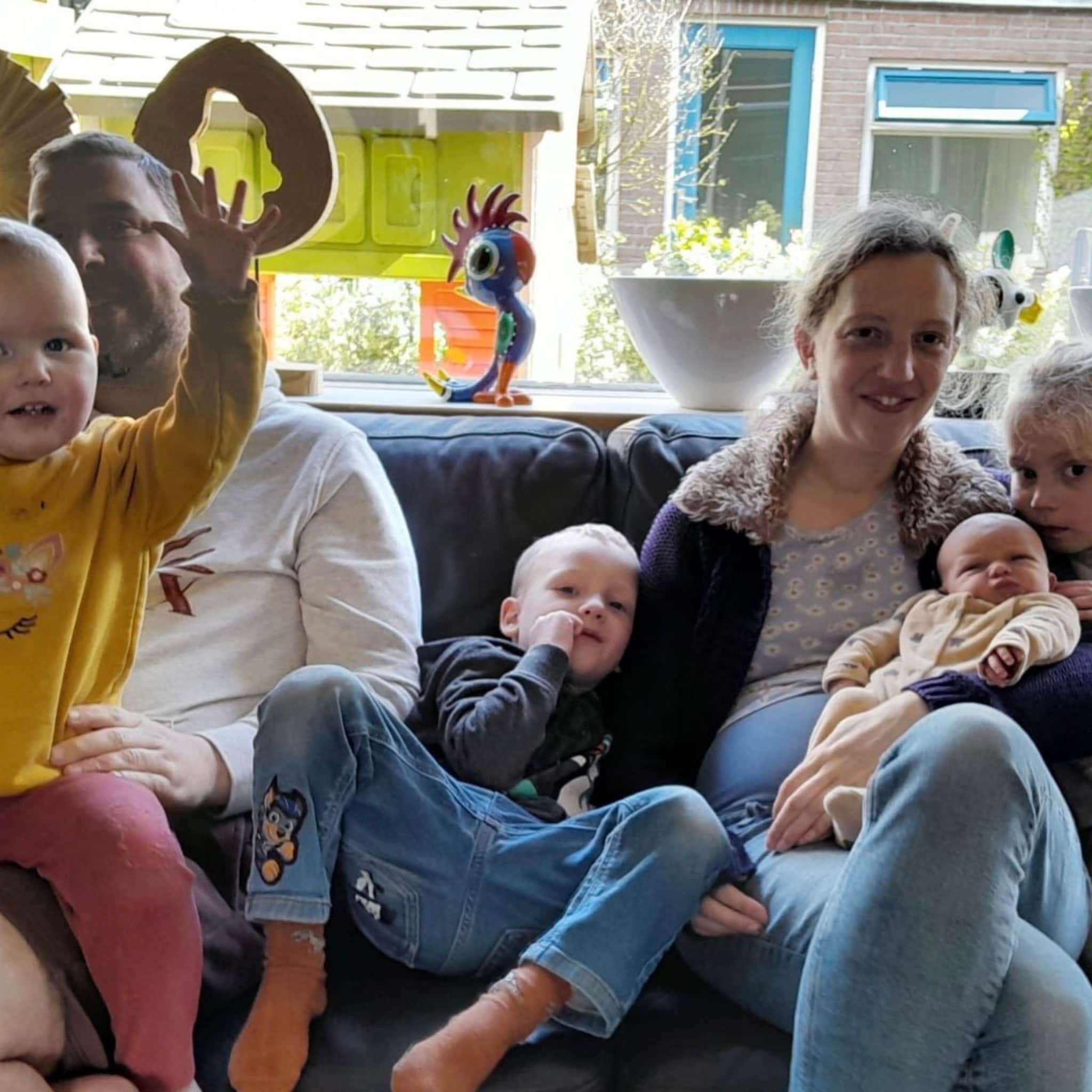 spitsuur snoep is bij ons een cracker of biscuit de kinderen zijn daar tevreden mee