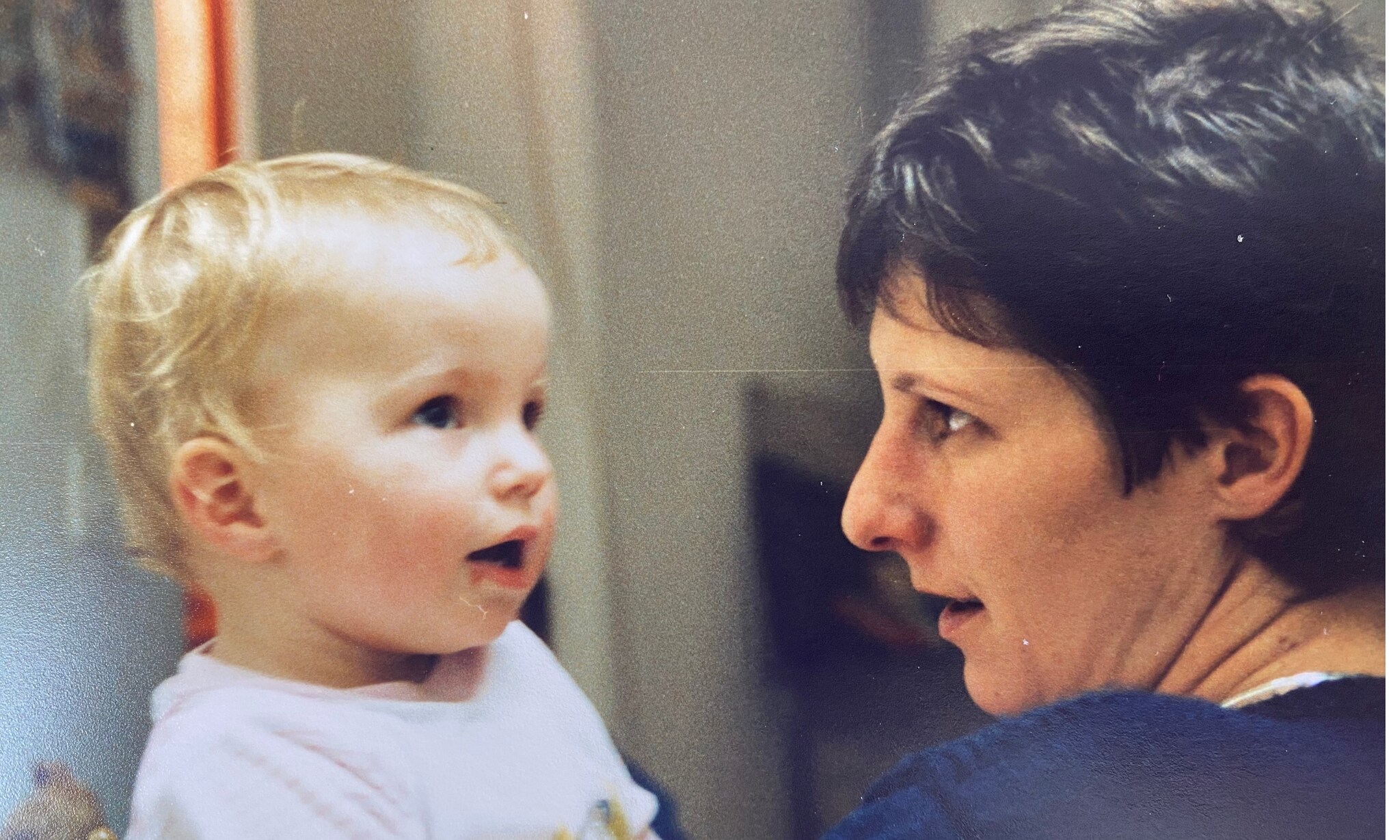 Jente Jong  als baby samen met haar moeder. privé