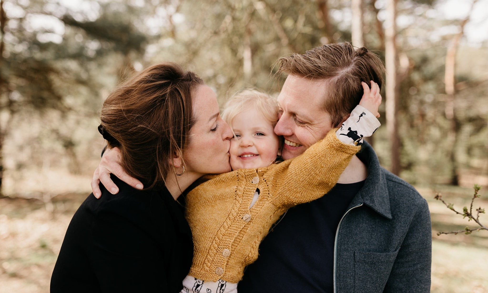 Een dubbele achternaam: steeds meer ouders kiezen hiervoor net zoals Anneloes, Pieter en hun dochter Nina. Sanne Francis