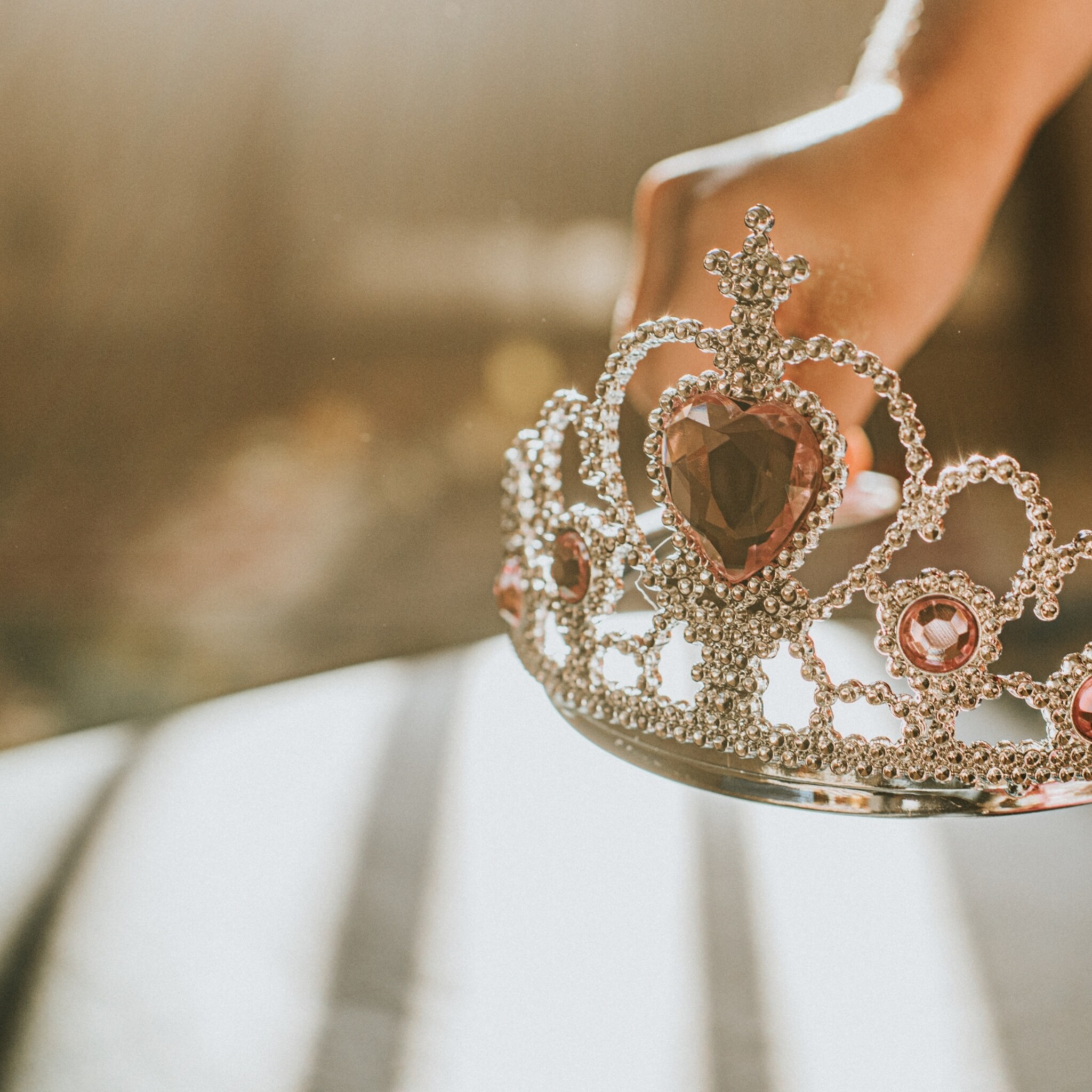 voor het eerst wint een moeder miss universe nederland