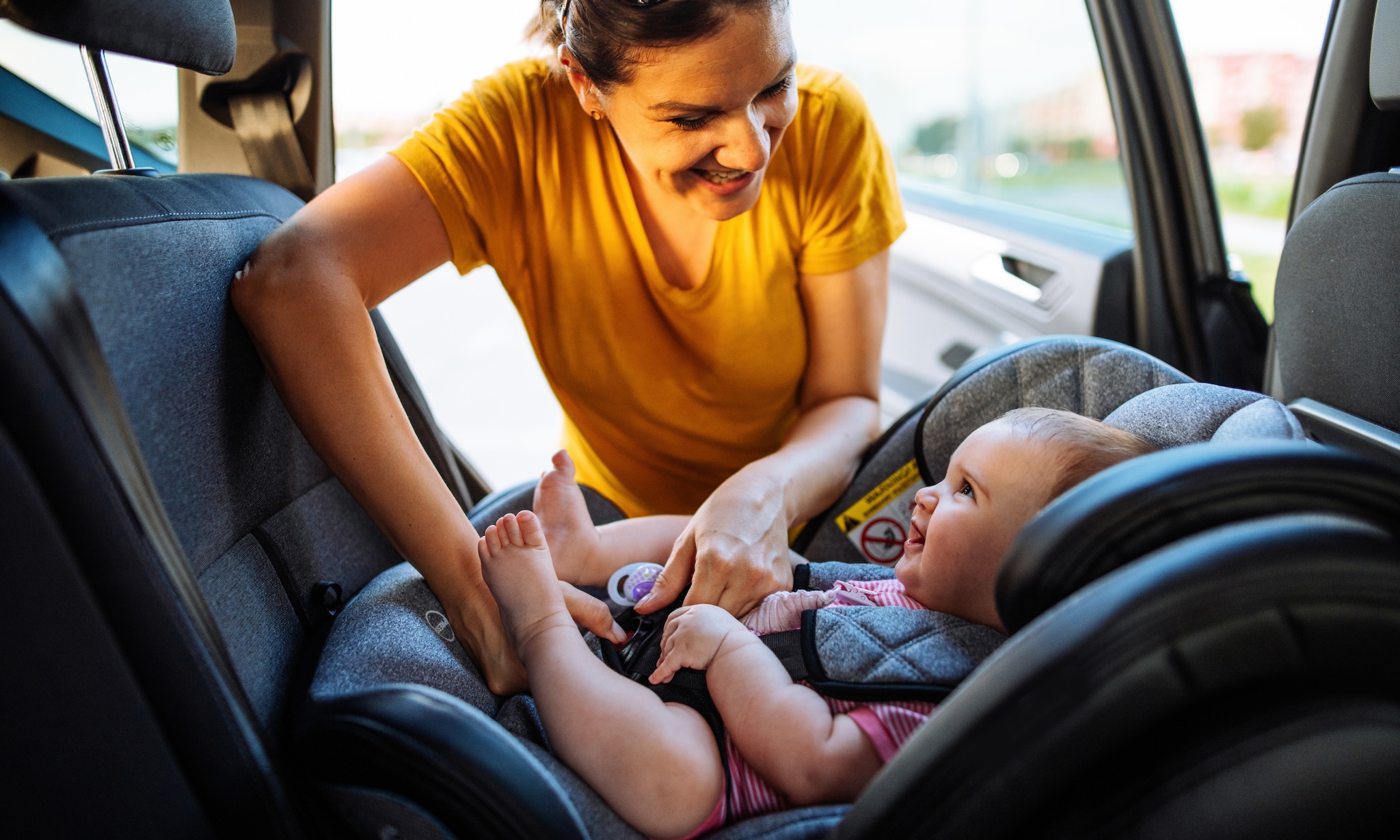 Een autostoel voor je baby: wat is veilig? Getty Images