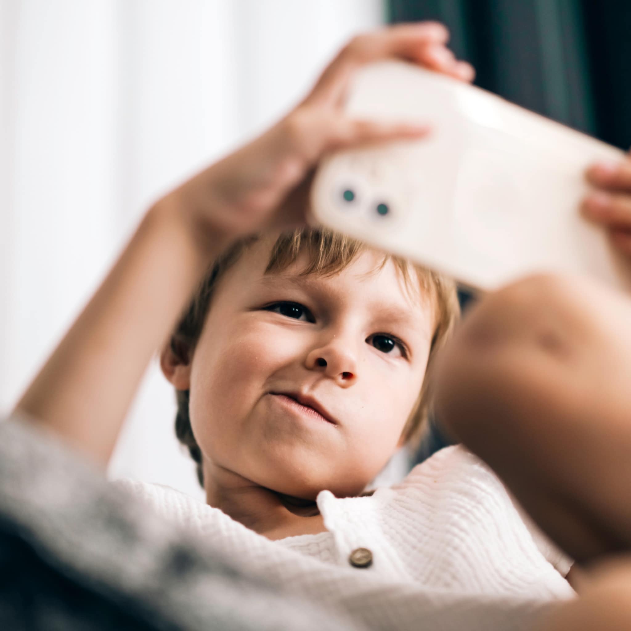 mediawijsheid je kind verstandig leren omgaan met media