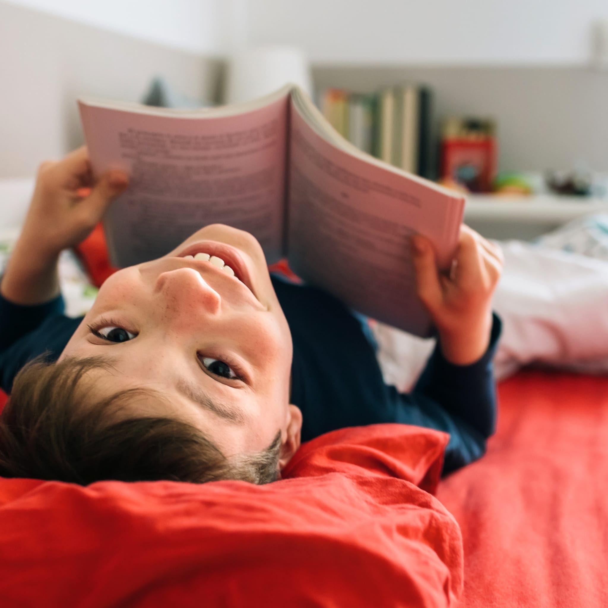 zo krijg je kinderen aan het lezen