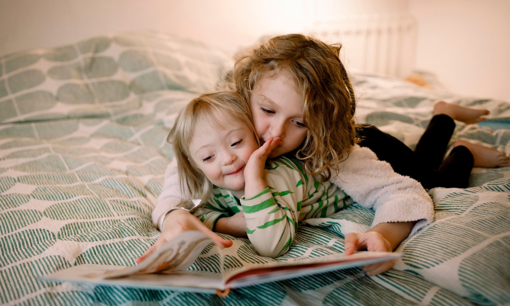 kinderen lezen de leukste boeken over sinterklaas Getty Images
