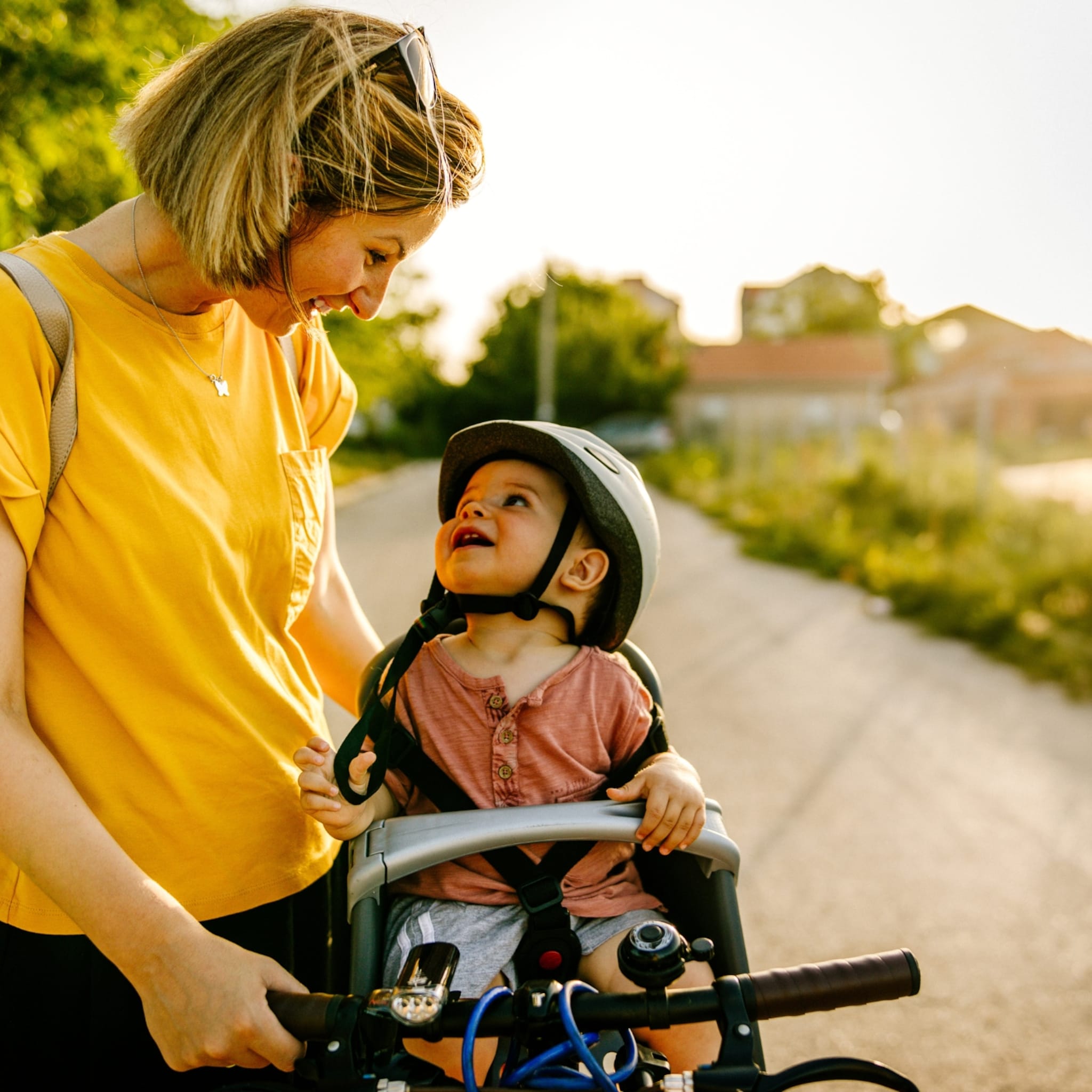 baby helm fiets veiligheid