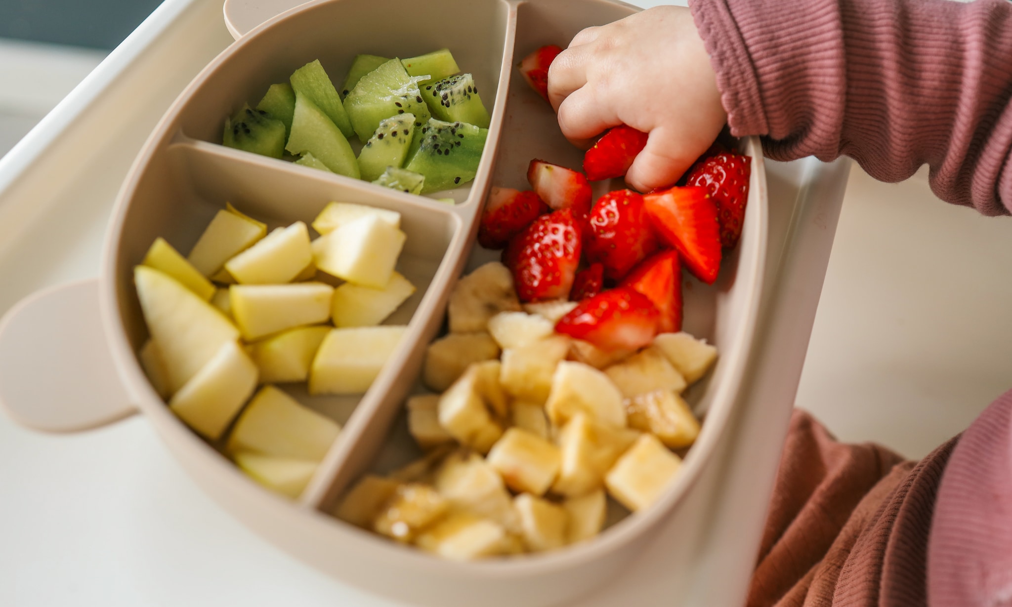 Gezonde tussendoortjes 5 baby snacks Getty Images