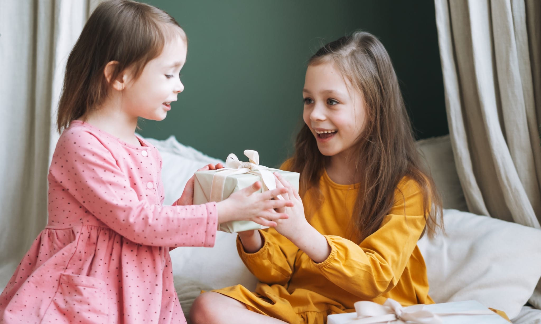 Moet je kinderen altijd evenveel cadeaus geven? Getty Images