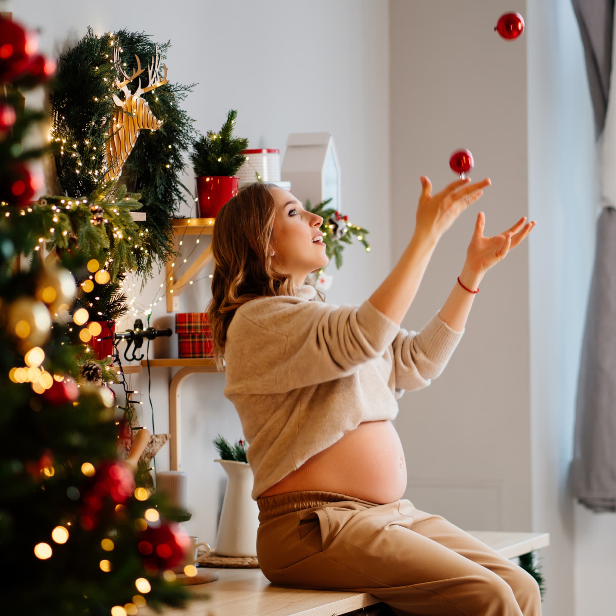 zwanger aan het kerstdiner