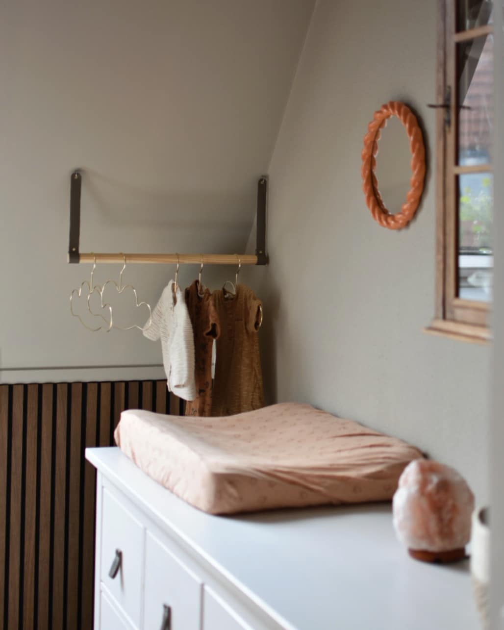 diy kapstok/kledingrek Desiree de Vreede privé