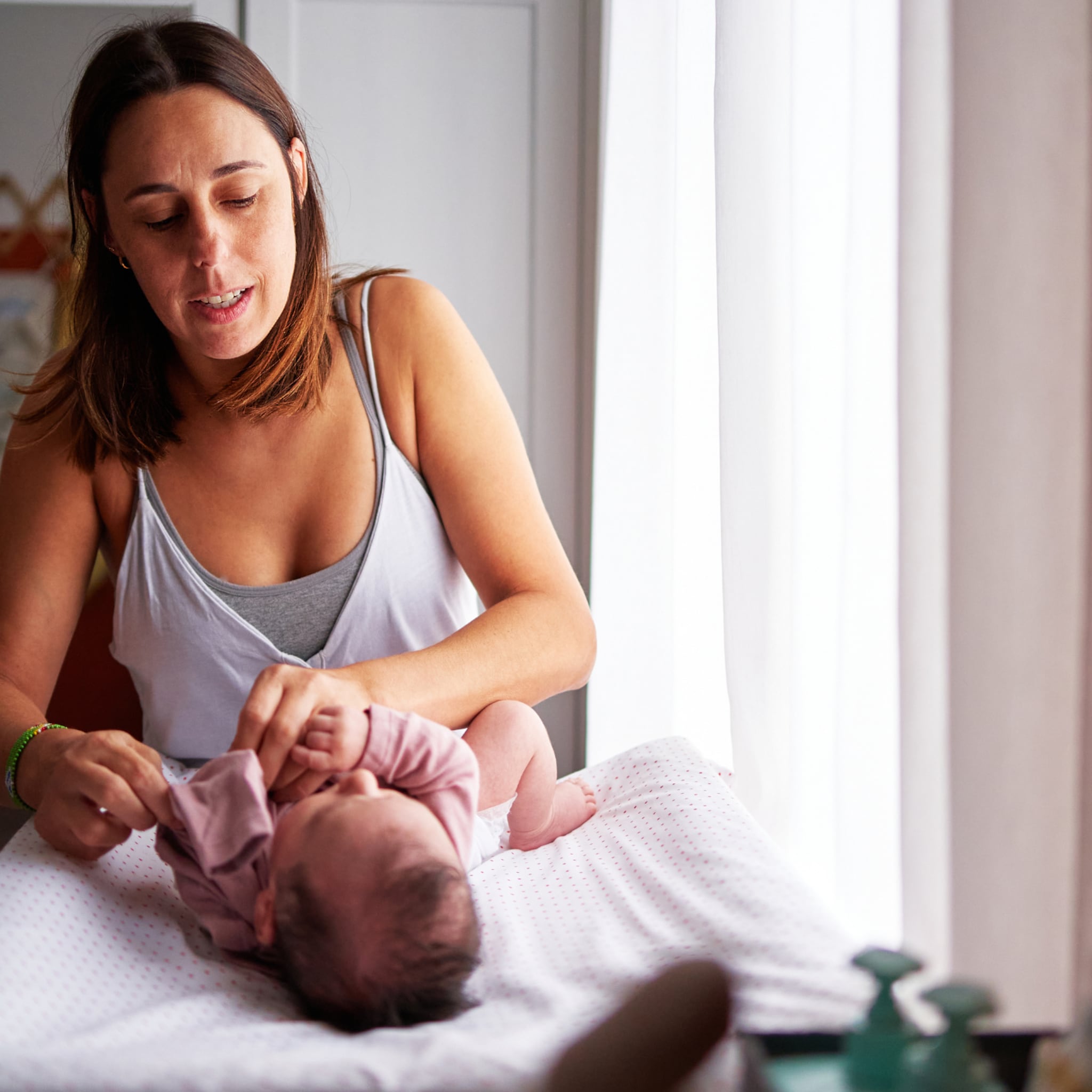 je baby aankleden hoe doe je dat