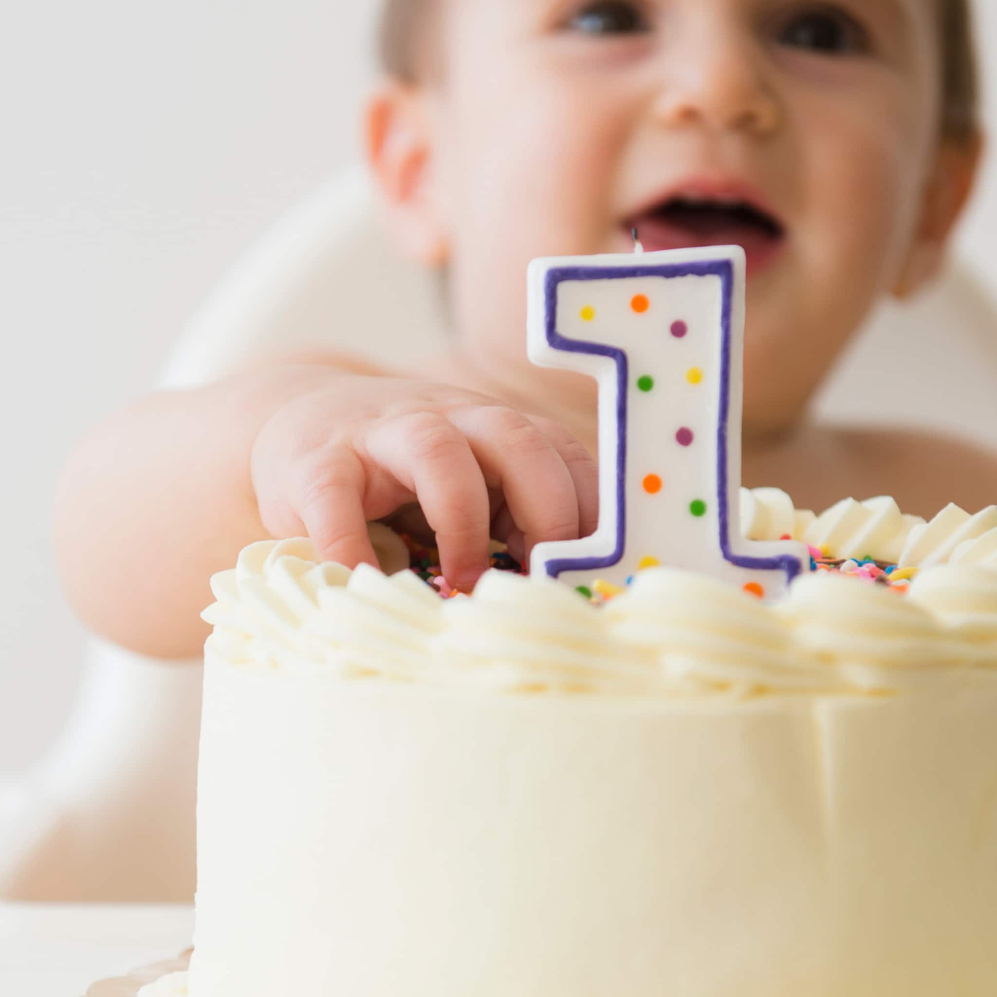 de eerste verjaardag van je baby