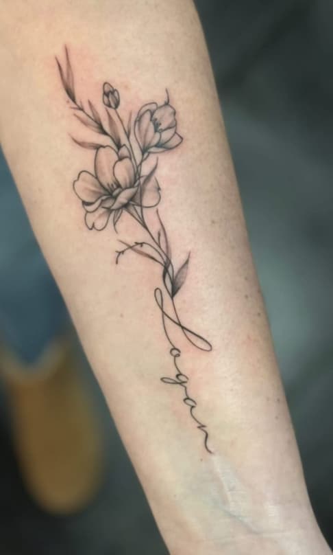 Geboortebloem tattoo Privé