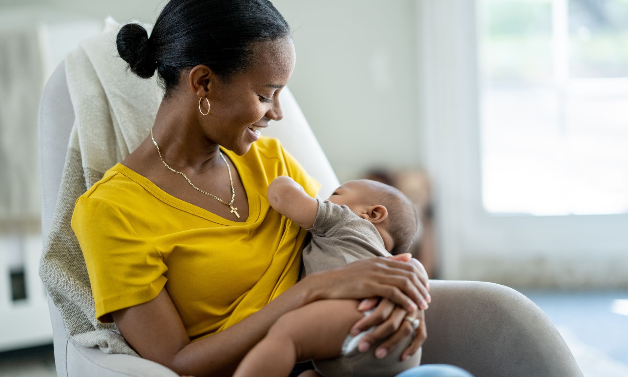 Voeding tijdens borstvoeding: dit kun je beter wel en niet eten Getty Images