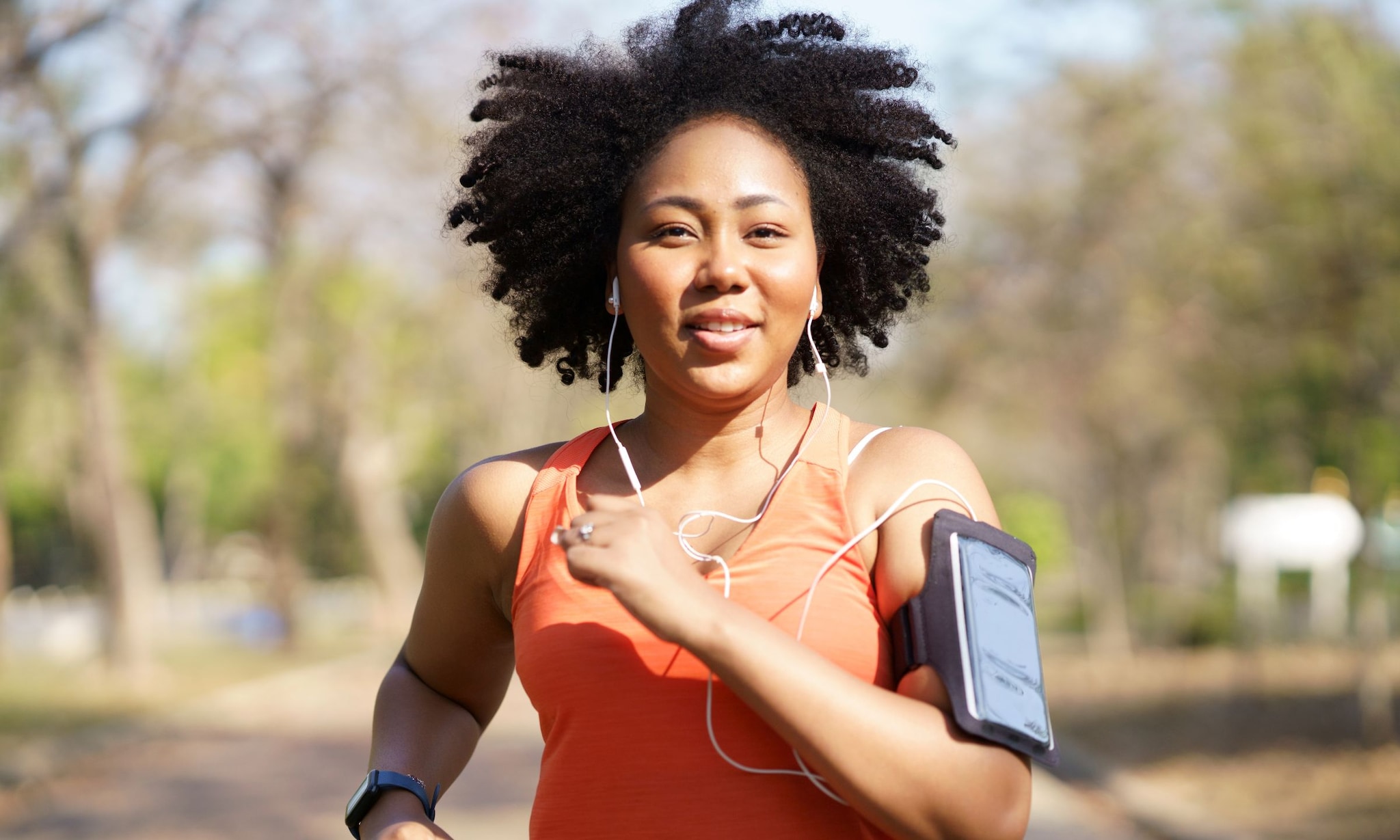 Afvallen na je zwangerschap: handige tips + 5 apps om weer topfit te worden Getty Images
