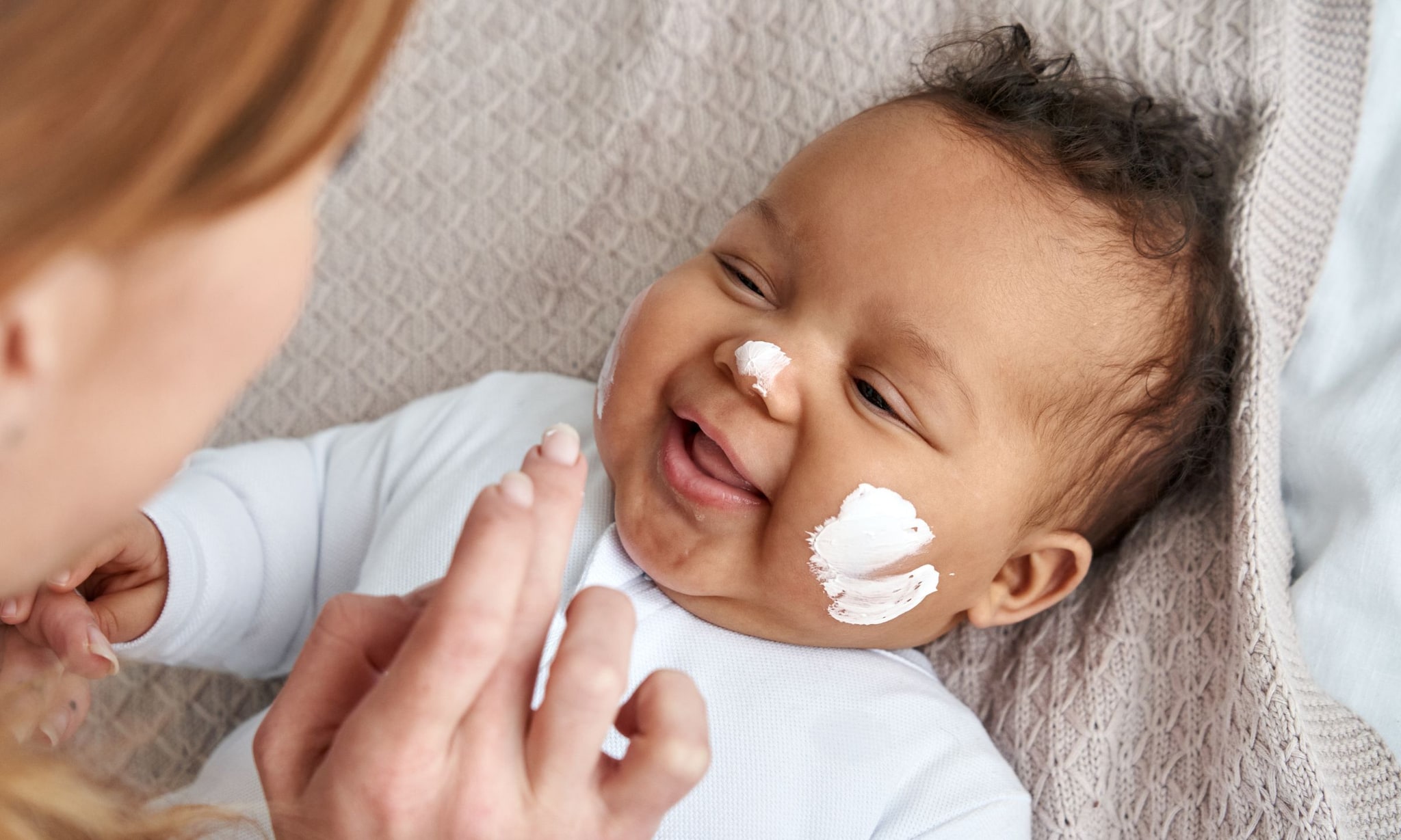 Smetplekken bij baby: voorkomen en behandelen Getty Images