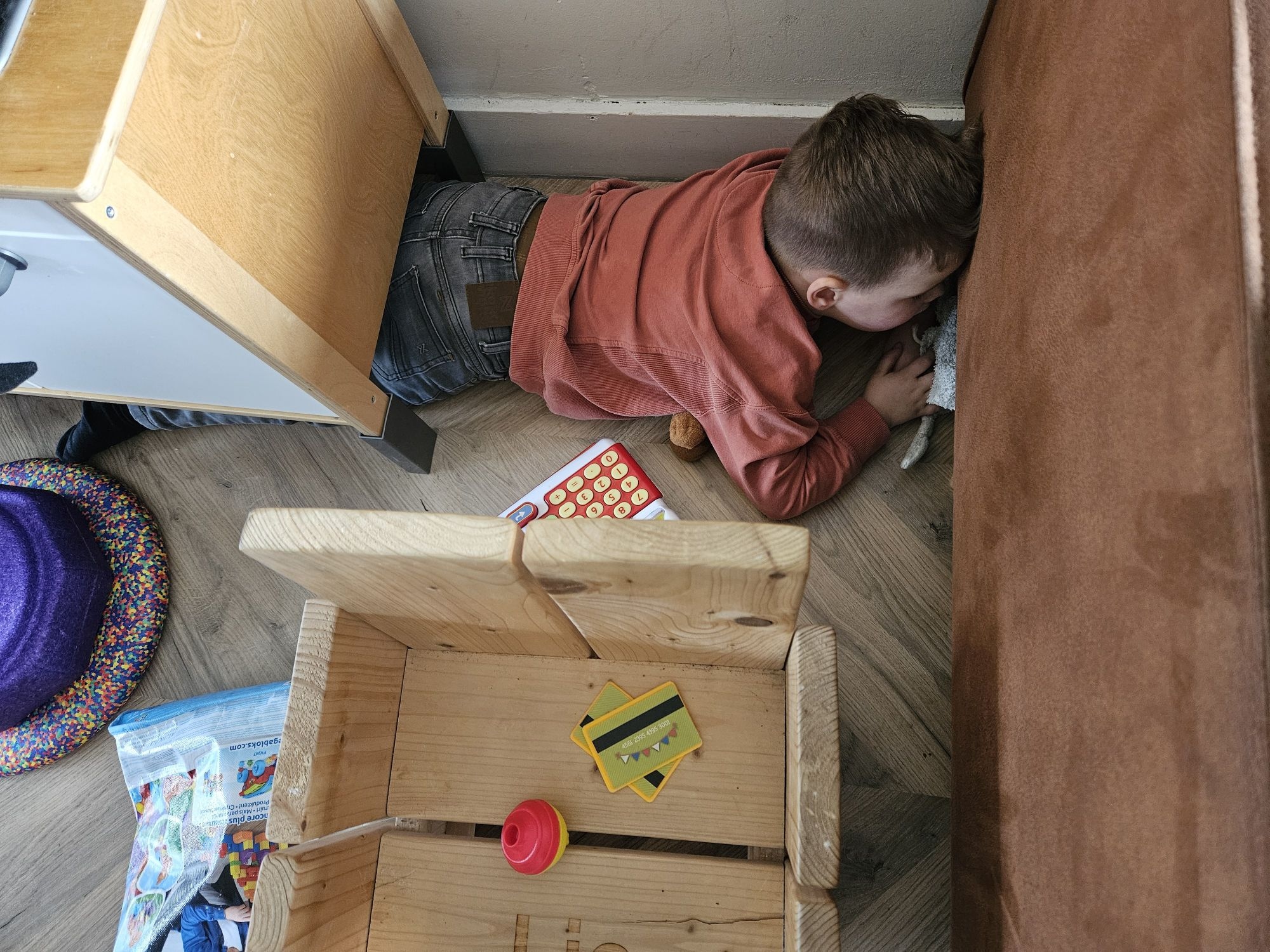 Tijdens het spelen in slaap vallen Privébeeld