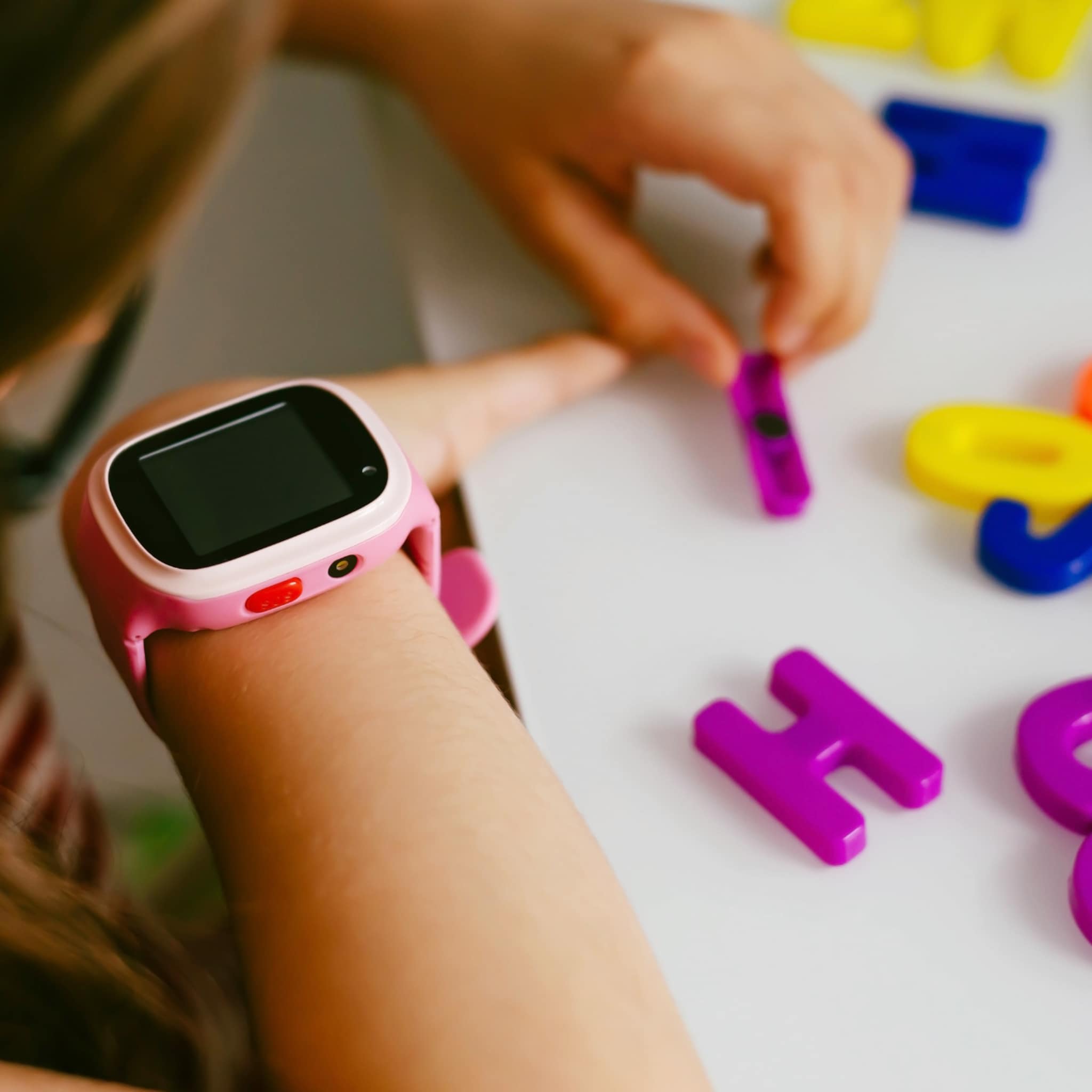 gps horloge voor je kind waarom zou je dat wel of niet doen