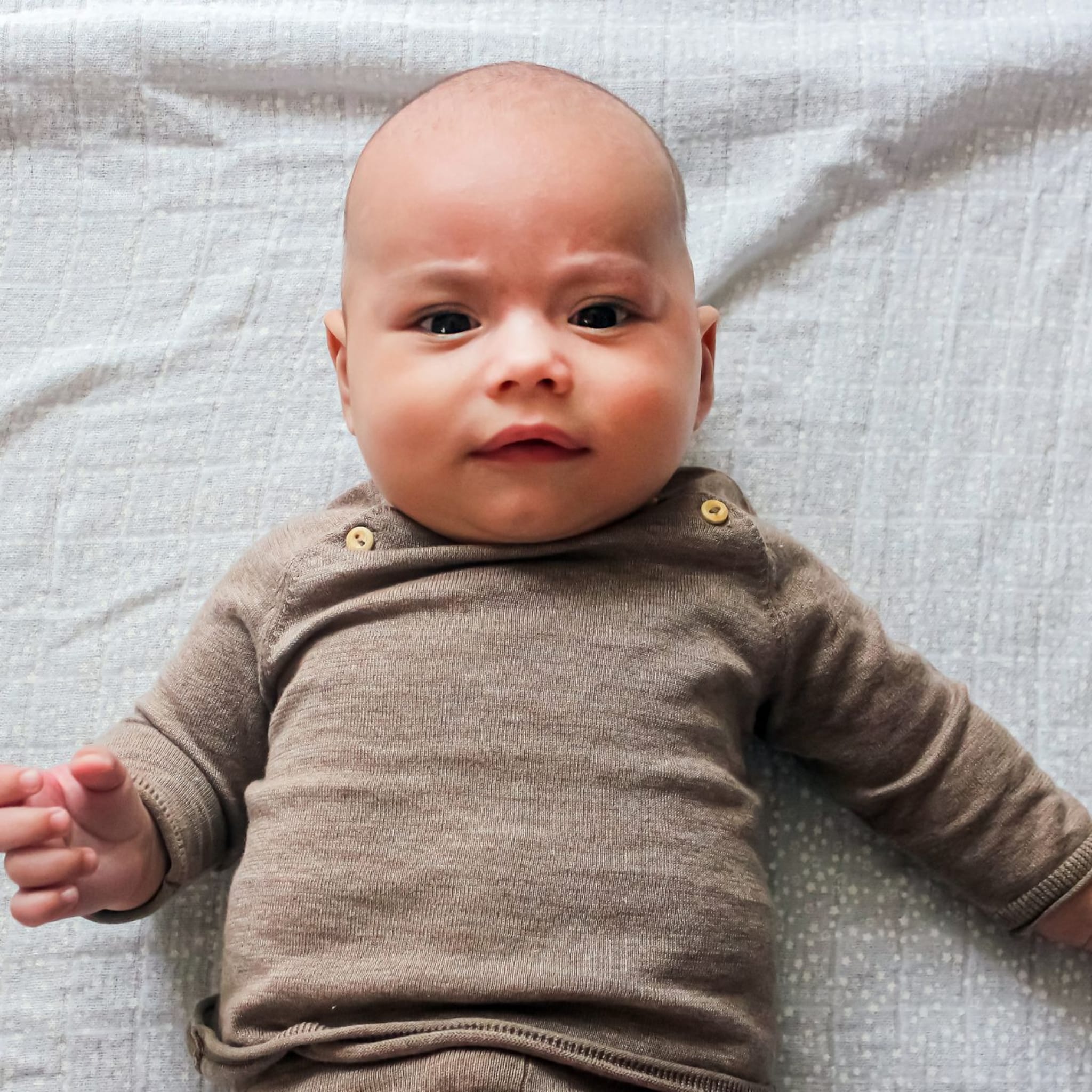 is een zijslaapkussen voor je baby veilig