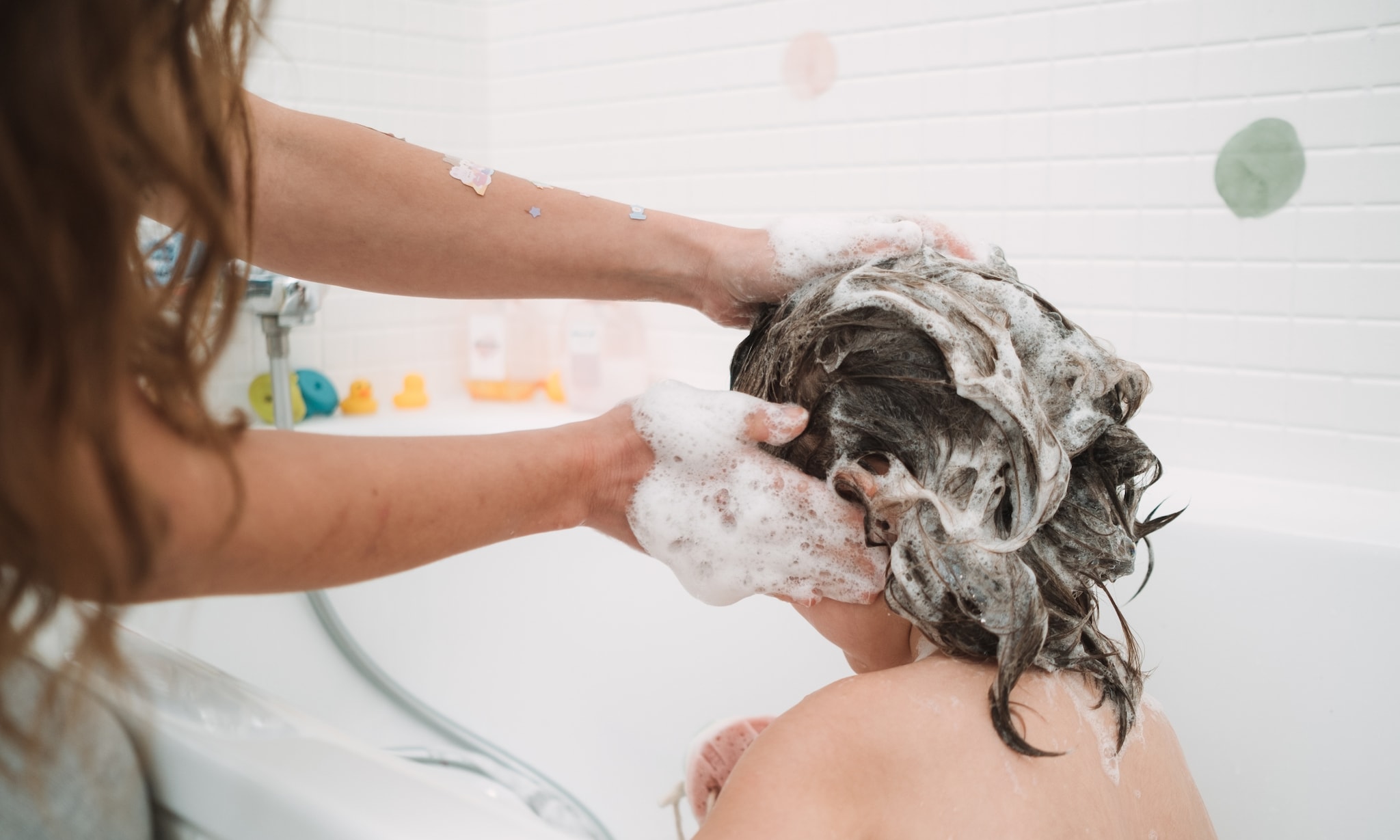 Kind haren wassen Getty Images