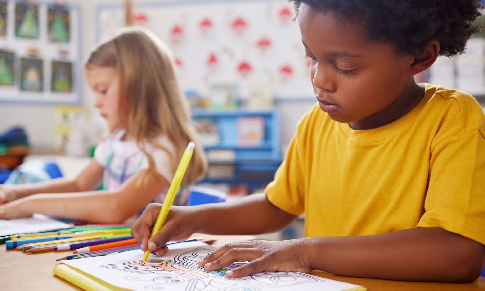 Dit zijn de voor- en nadelen van tweetalig onderwijs Getty Images