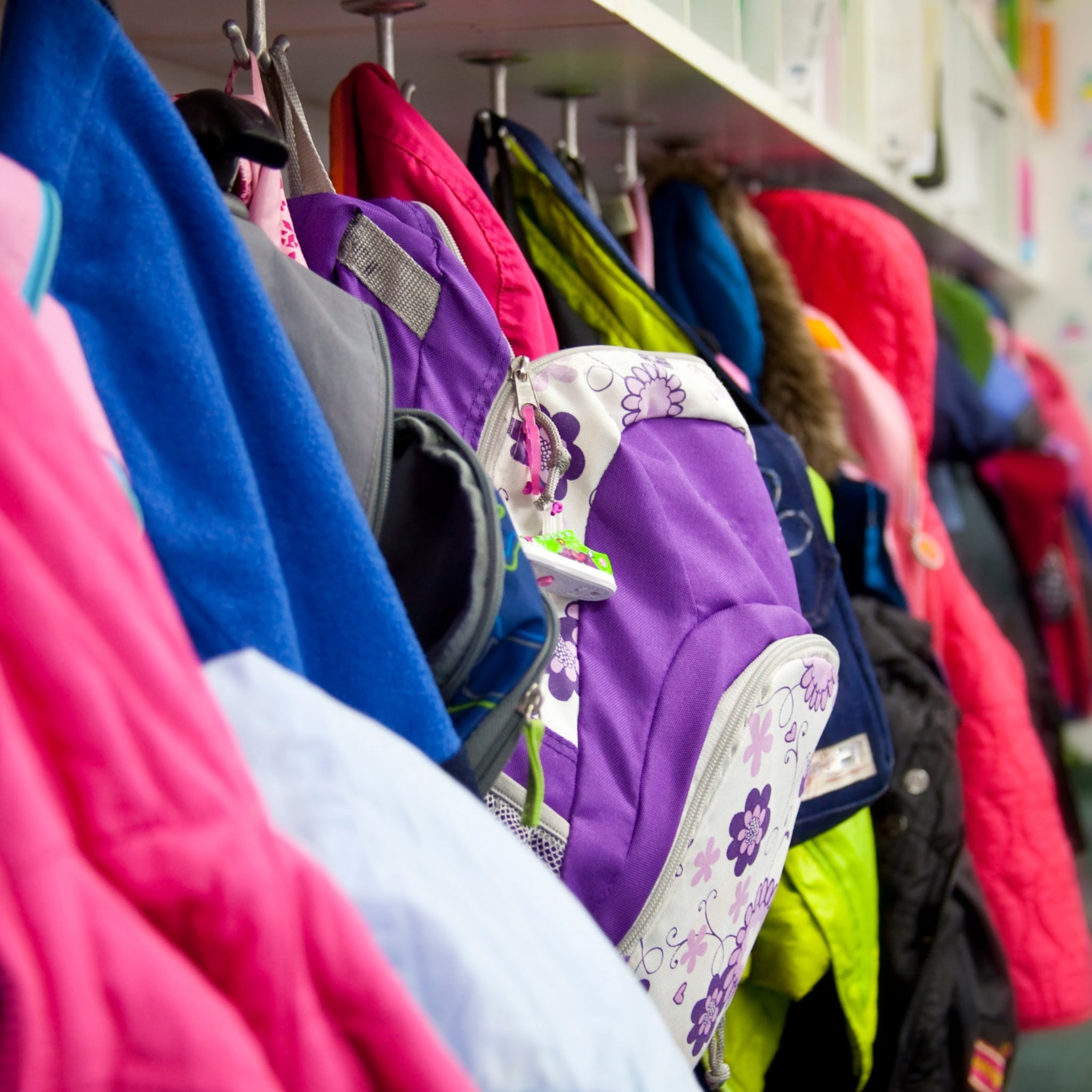 golf van coronakinderen naar school tot twee kinderen extra per kleuterklas