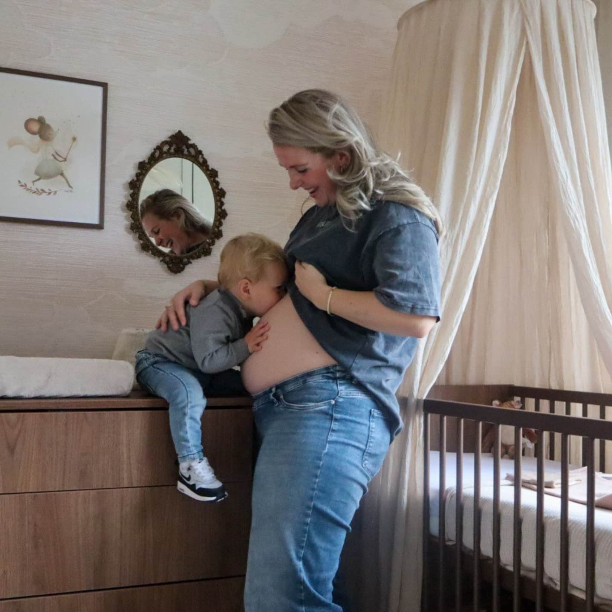 een buik vol tessa tessa van weerdenburg mijntweeling