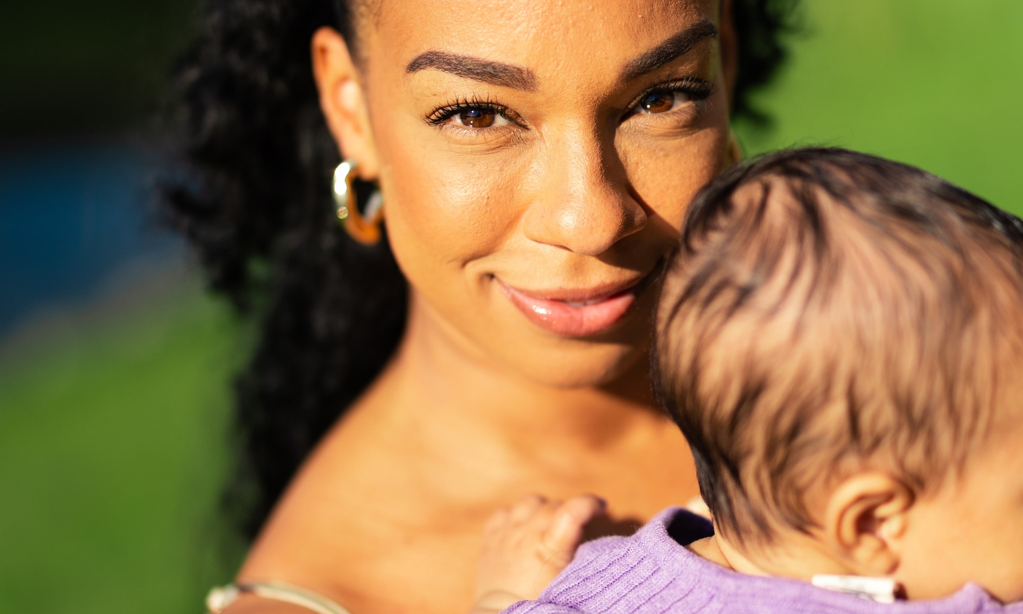 Veronica van Hoogdalem en dochter Kymani.  Ruby Cruden