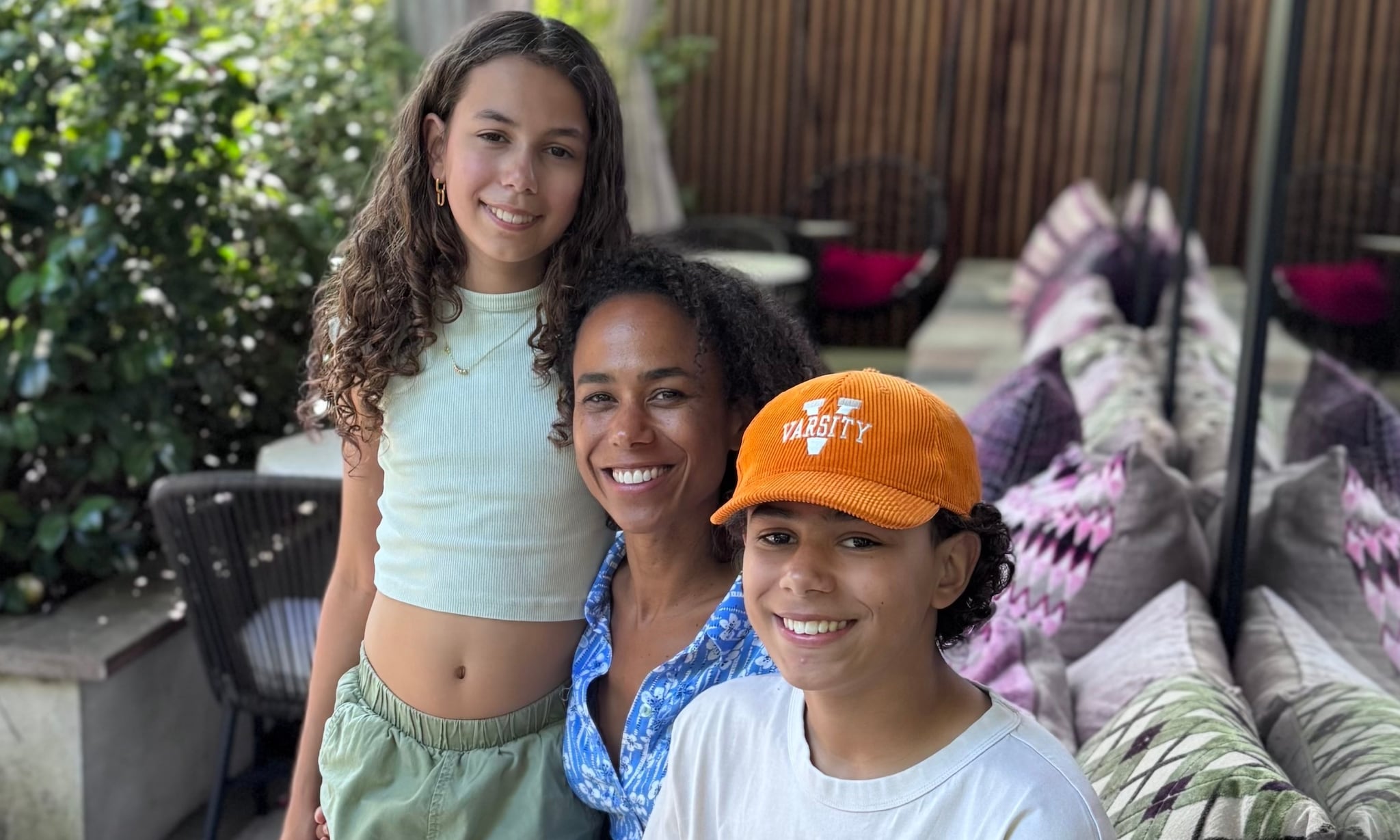 Amy (43) doet sinds haar scheiding aan bird nesting privé