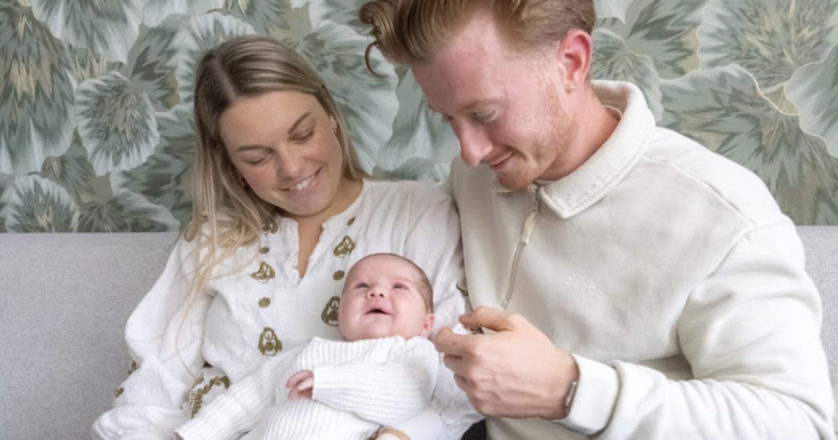 Zelfs de kraamverzorgster schrok toen baby Noud uit Zwolle op de weegschaal lag