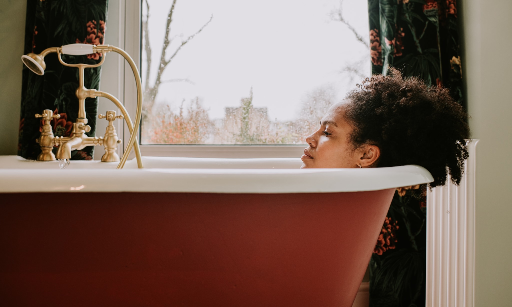 moeders vertellen hoe ze (stiekem) een moment voor zichzelf pakken Getty Images