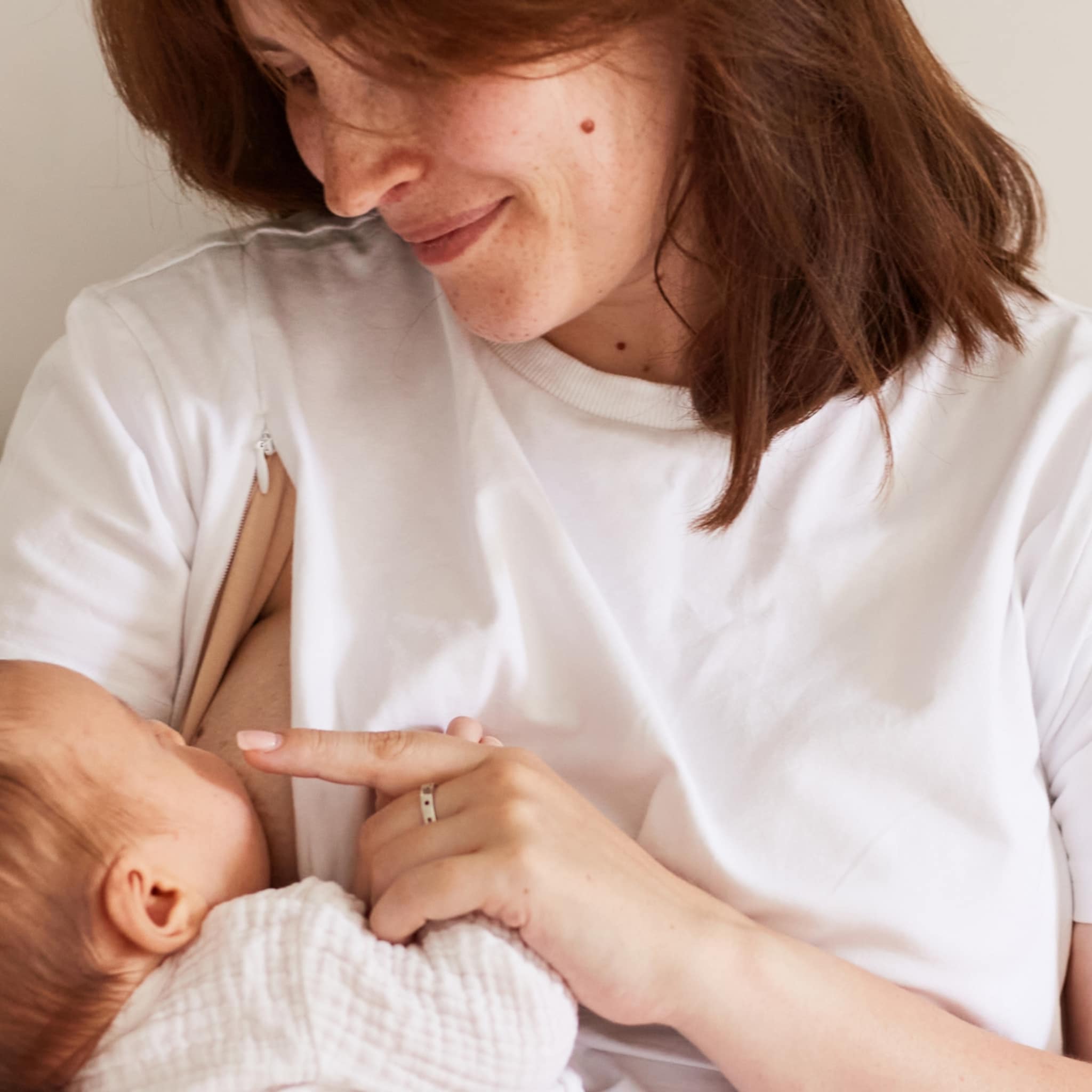 voedingstops en voedingsjurken