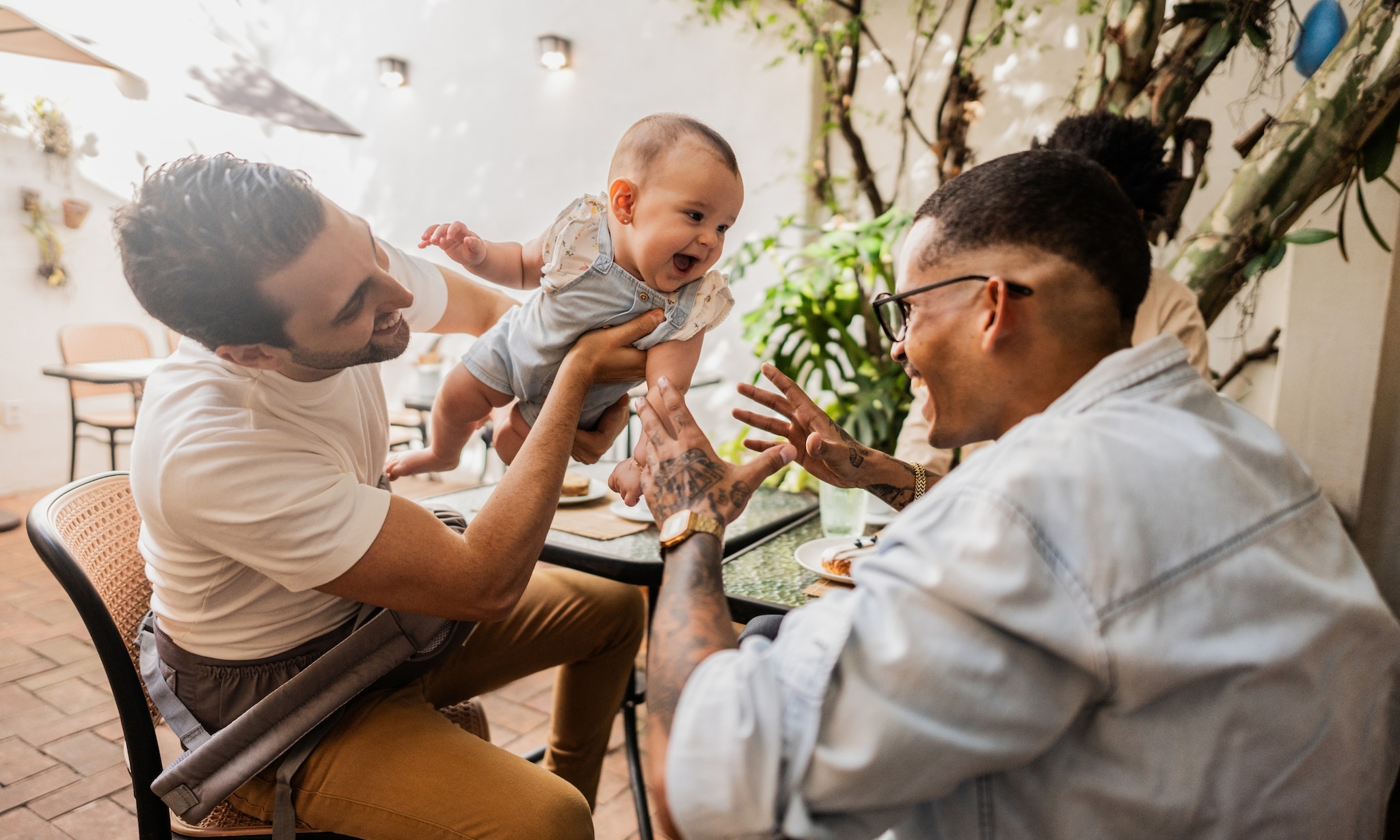 Zo houd je de band sterk met vrienden die (nog) geen kinderen hebben Getty Images