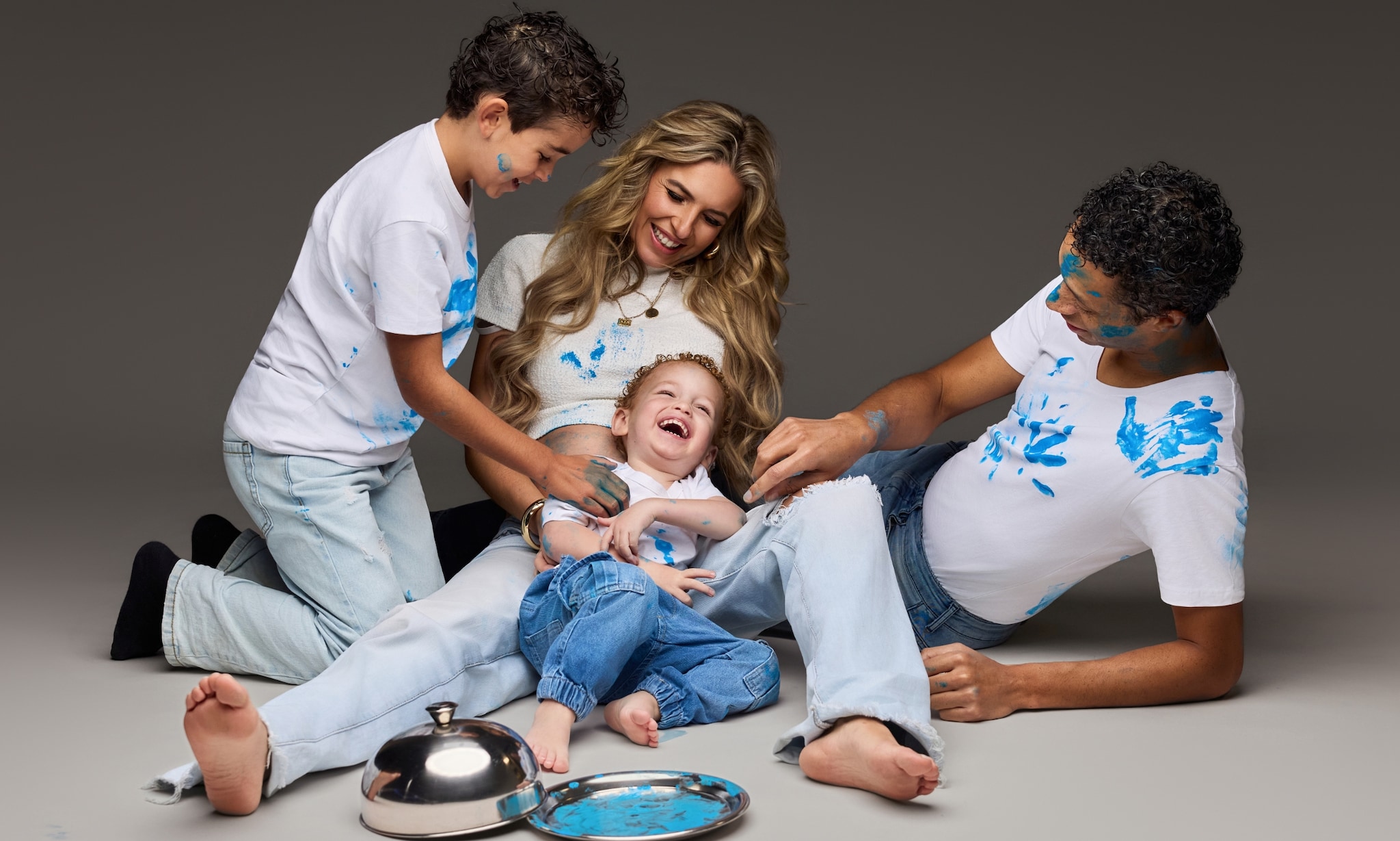 Ivana Nas vertelt over haar zwangerschap in de rubriek 'Een buik vol'.  Roy Vermeij Fotografie