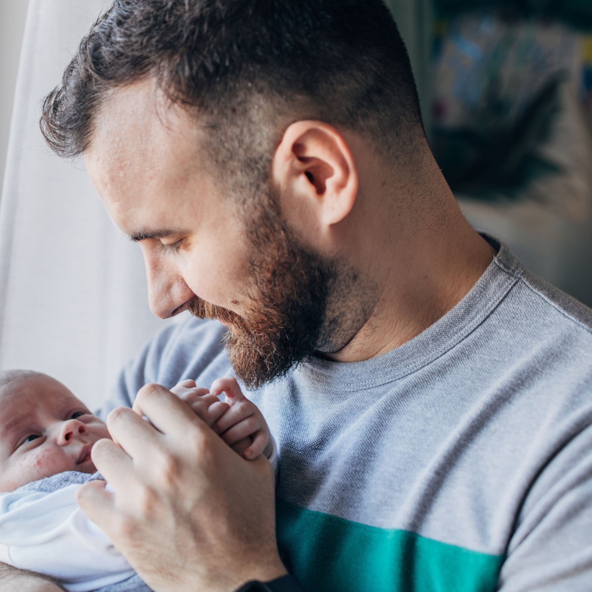 heeft je baby last van koude paarse handjes dit is de oorzaak