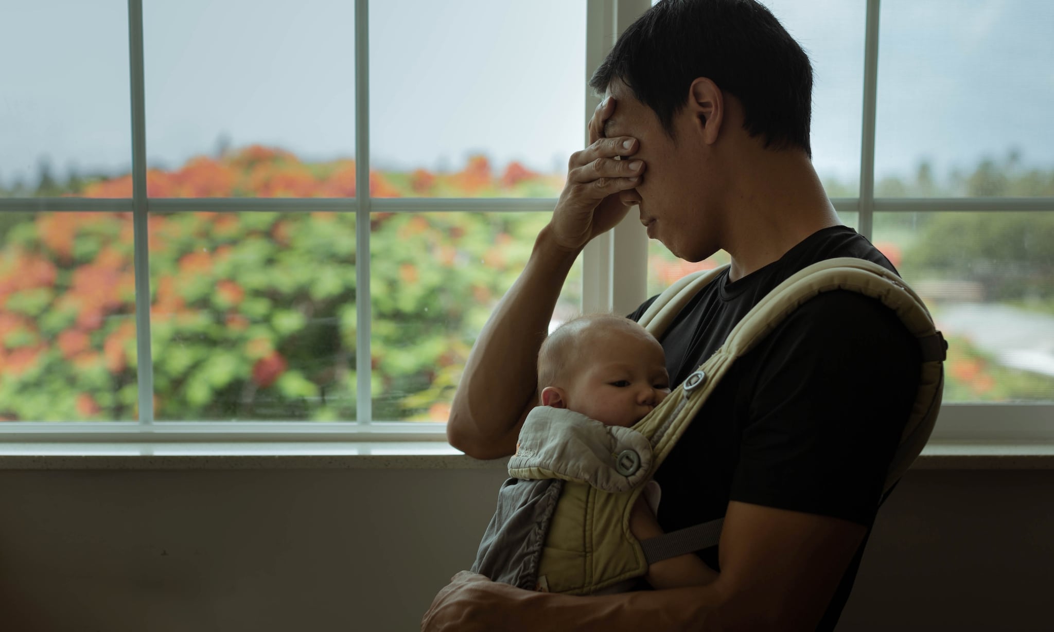 Somber, prikkelbaar en géén roze wolk: waarom een postnatale depressie bij mannen nog onbekend is Getty Images