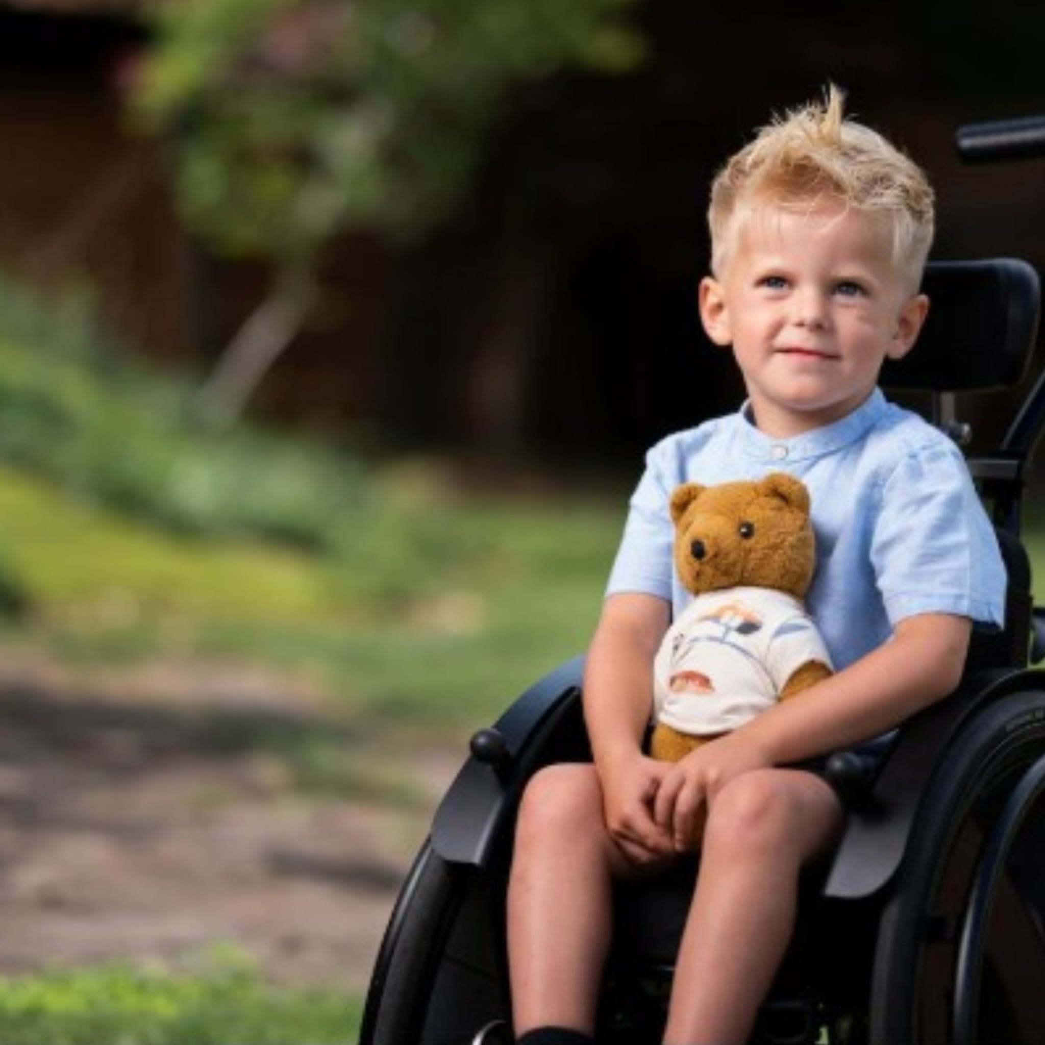 boaz zoon van malou heeft spierziekte duchenne