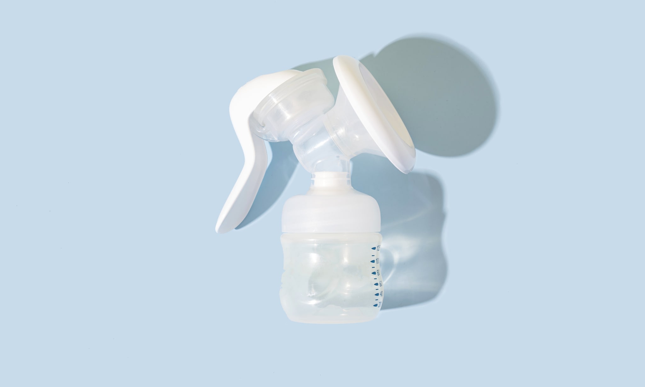 Borstkolf of handkolf schoonmaken hoe doe je dat Getty Images