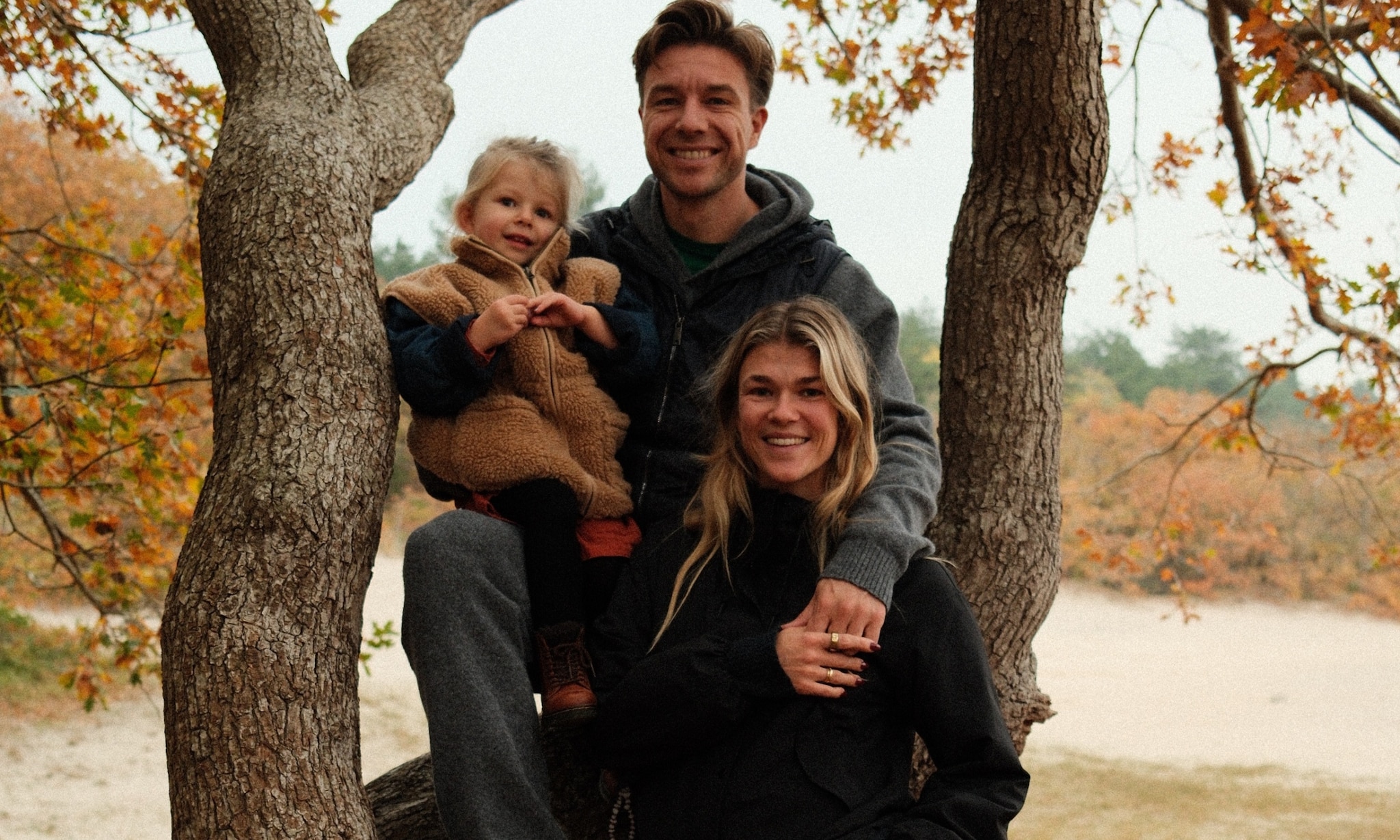 Tess Lieder met gezin Privébeeld