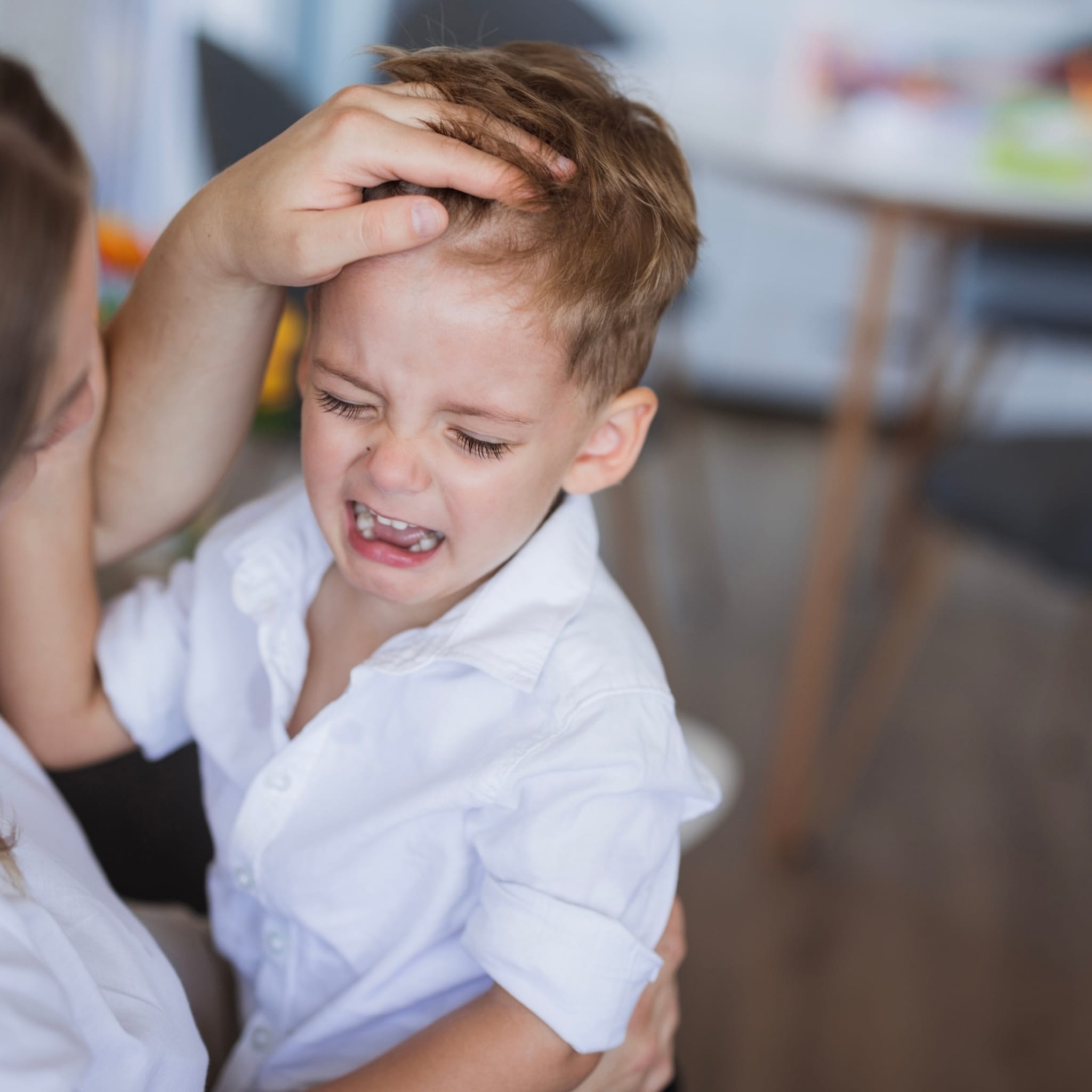 moeder deelt de truc om een driftbui bij haar peuter de kop in te drukken