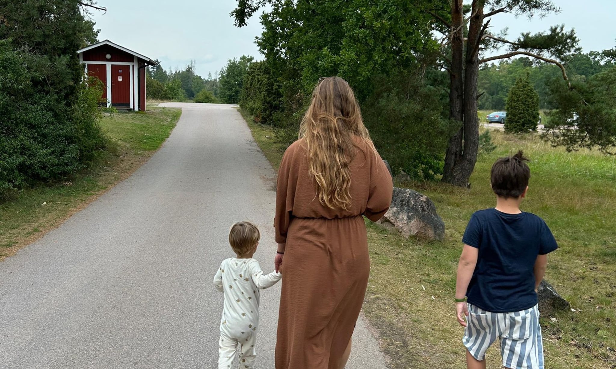 Anneclaire met haar zoontjes in Zweden Privé
