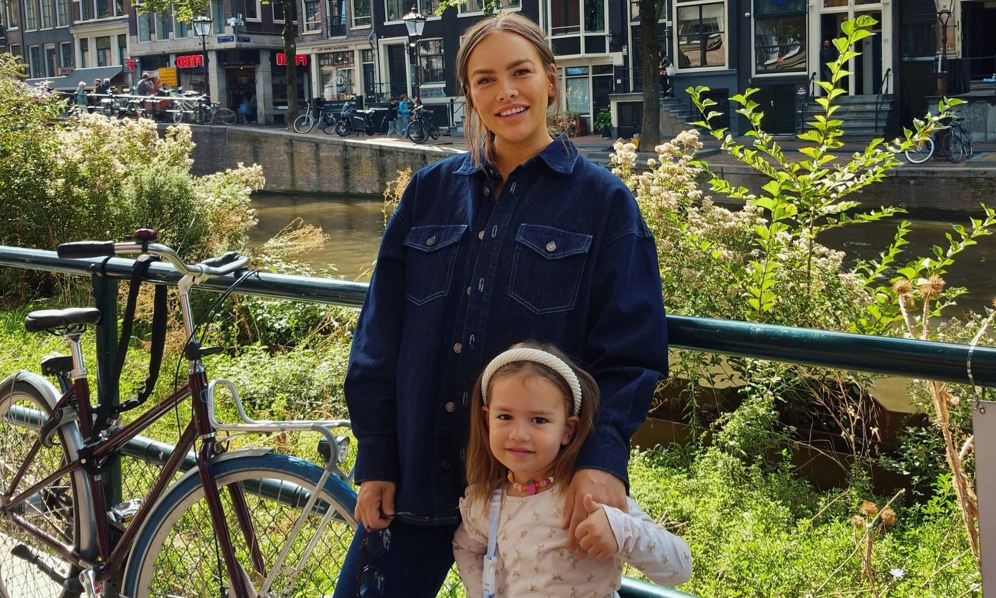 Ilse en haar dochter bij de rubriek Had ik maar.